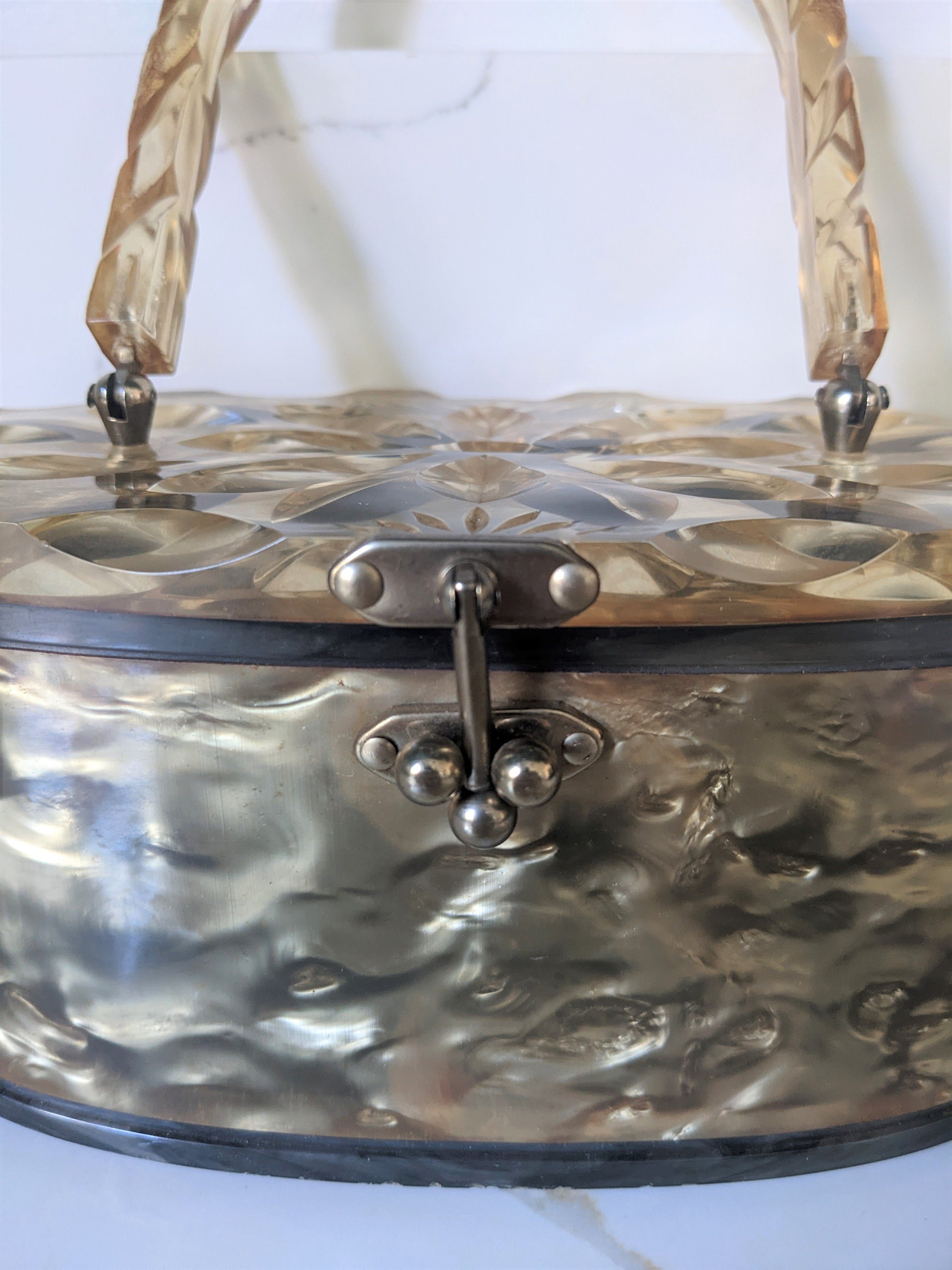 https://i.etsystatic.com/8494428/r/il/eea9e7/4281826070/il_fullxfull.4281826070_bsai.jpg