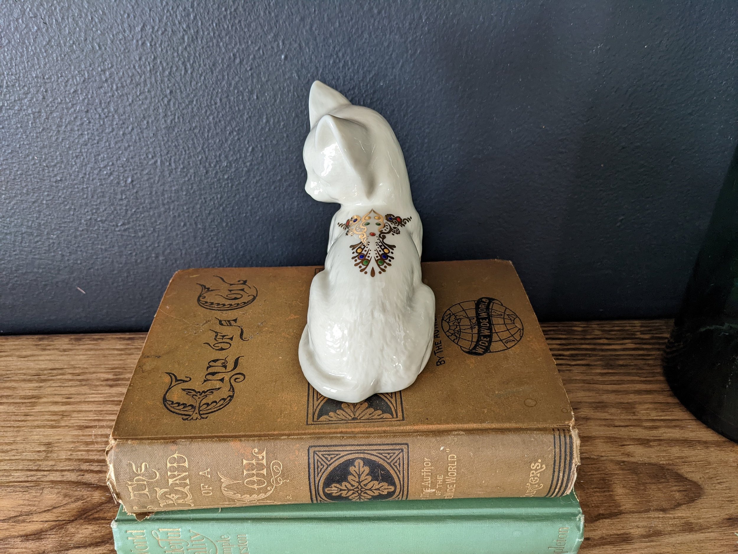 https://i.etsystatic.com/8494428/r/il/b38aec/3784074107/il_fullxfull.3784074107_f9g9.jpg