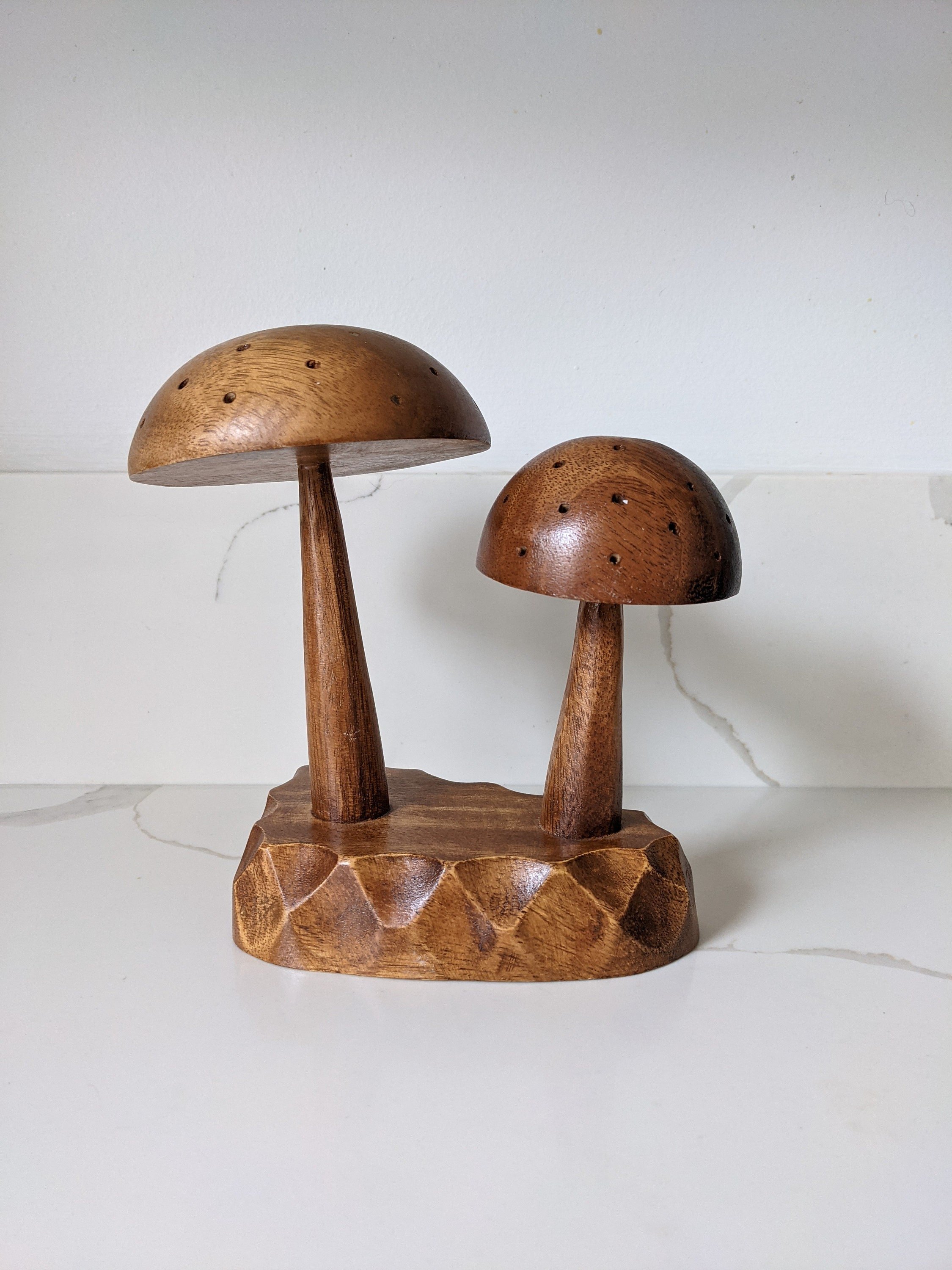 https://i.etsystatic.com/8494428/r/il/5b9f68/3538081972/il_fullxfull.3538081972_bgp2.jpg