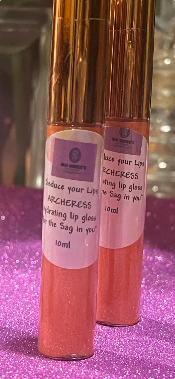 ARCHERESS HYDRATING LIP GLOSS WITH VITAMIN E