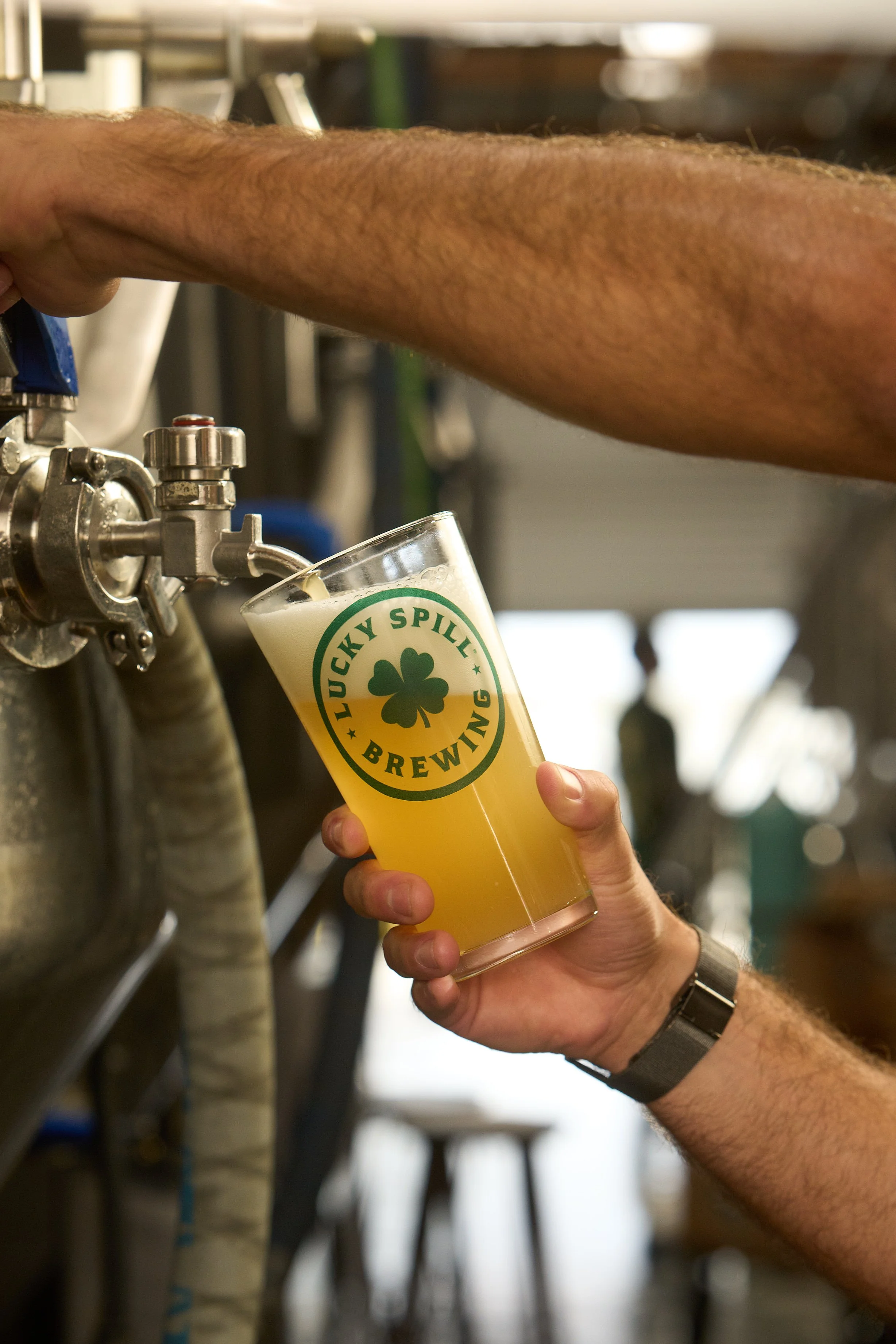 0605_AMEX_B2B_6A_MATCH - Large vat pour - close 37.jpg