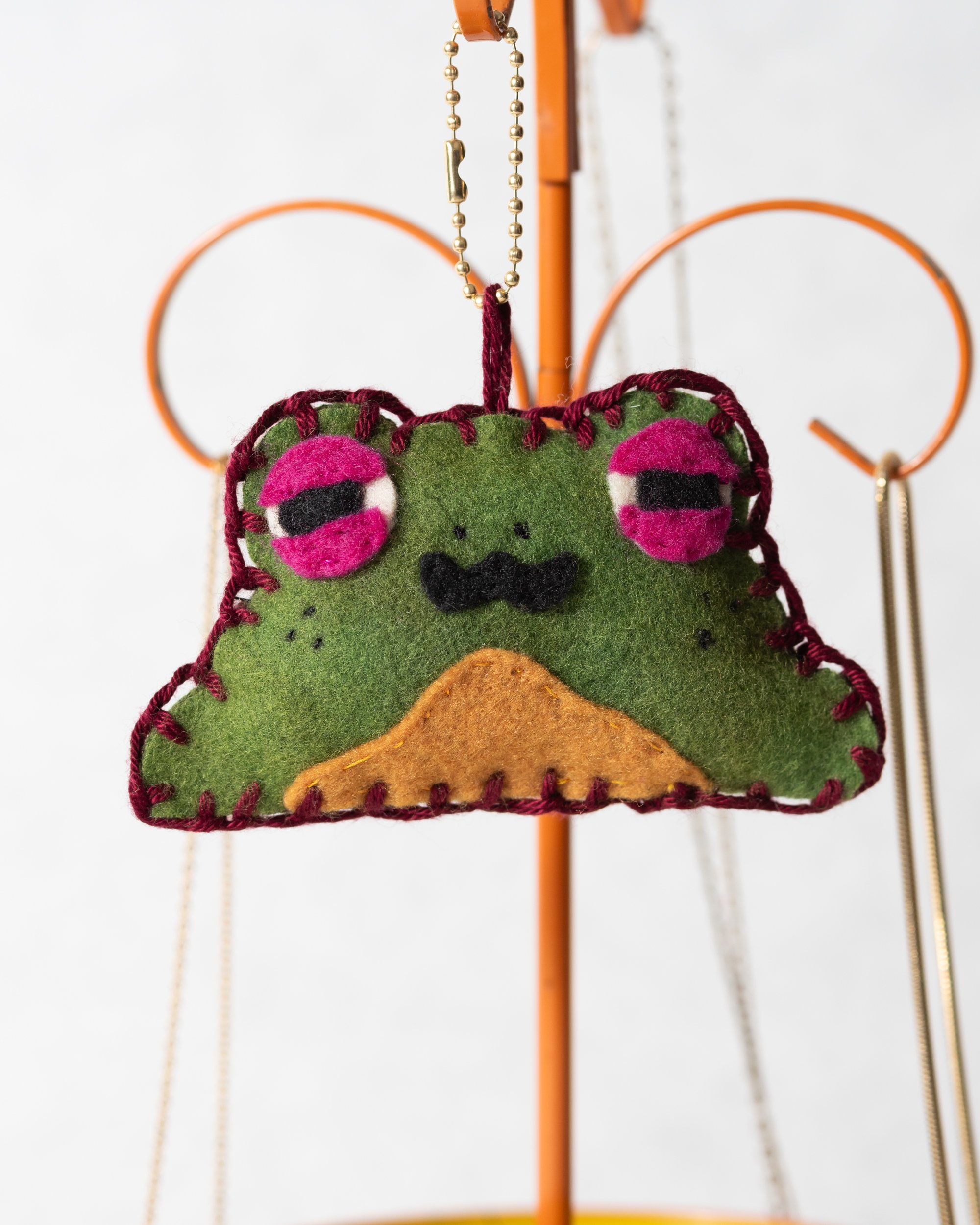 frog sitting keychain brielle rutledge magic familiar.jpg