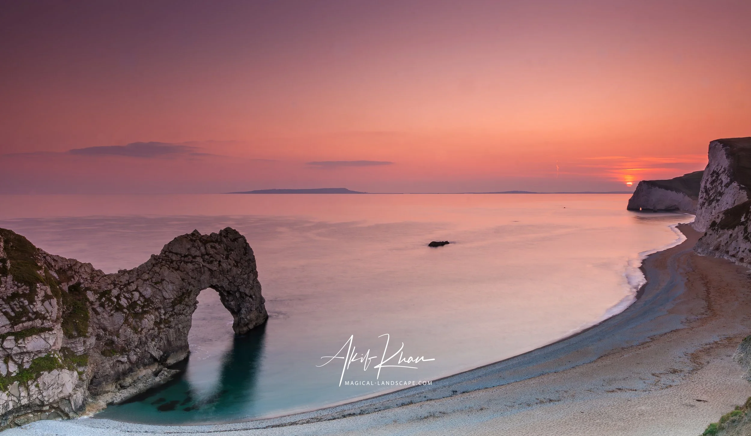 durdle door-Enhanced-NR.jpg