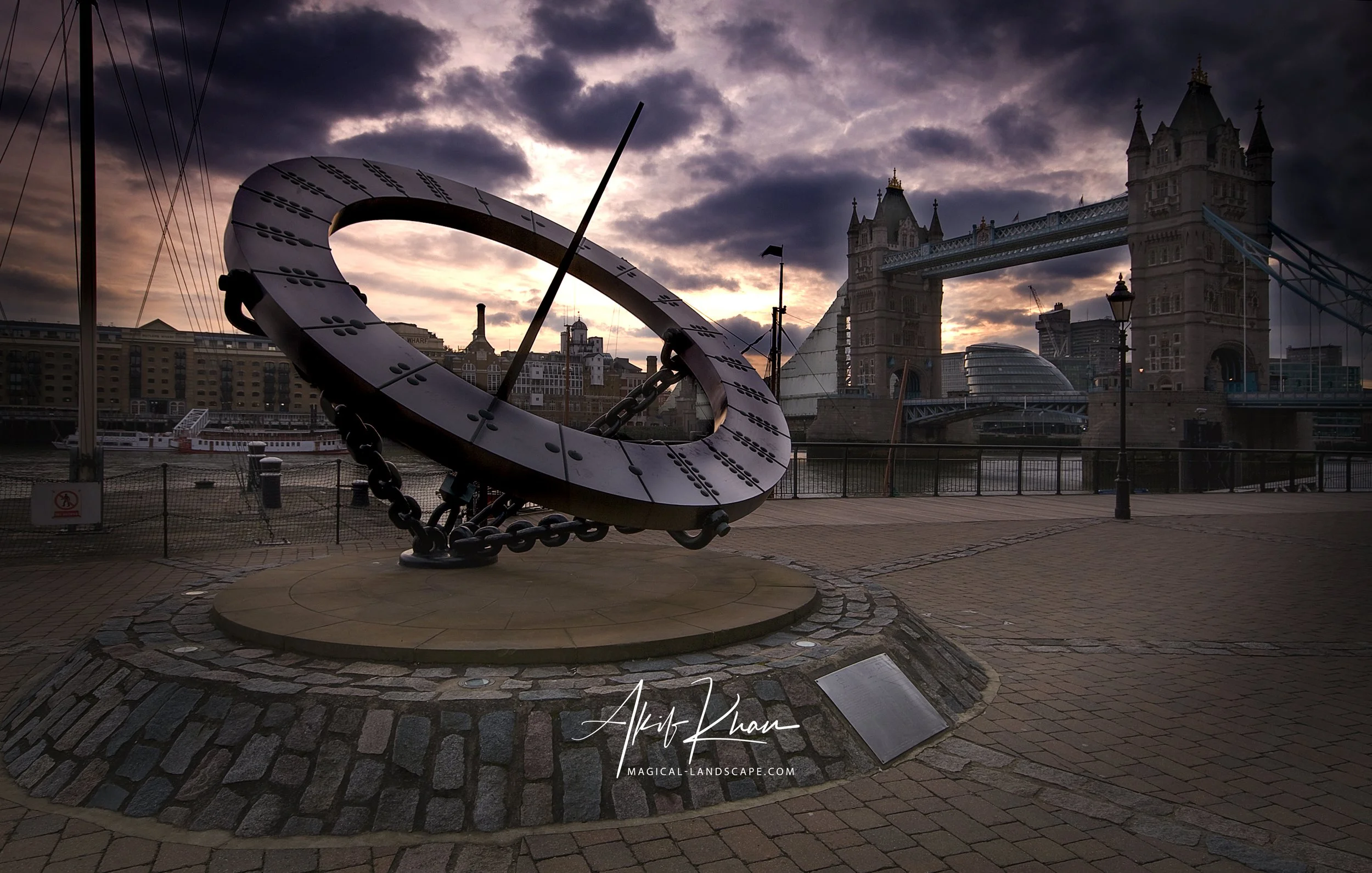 tower bridge clock hdr.jpg