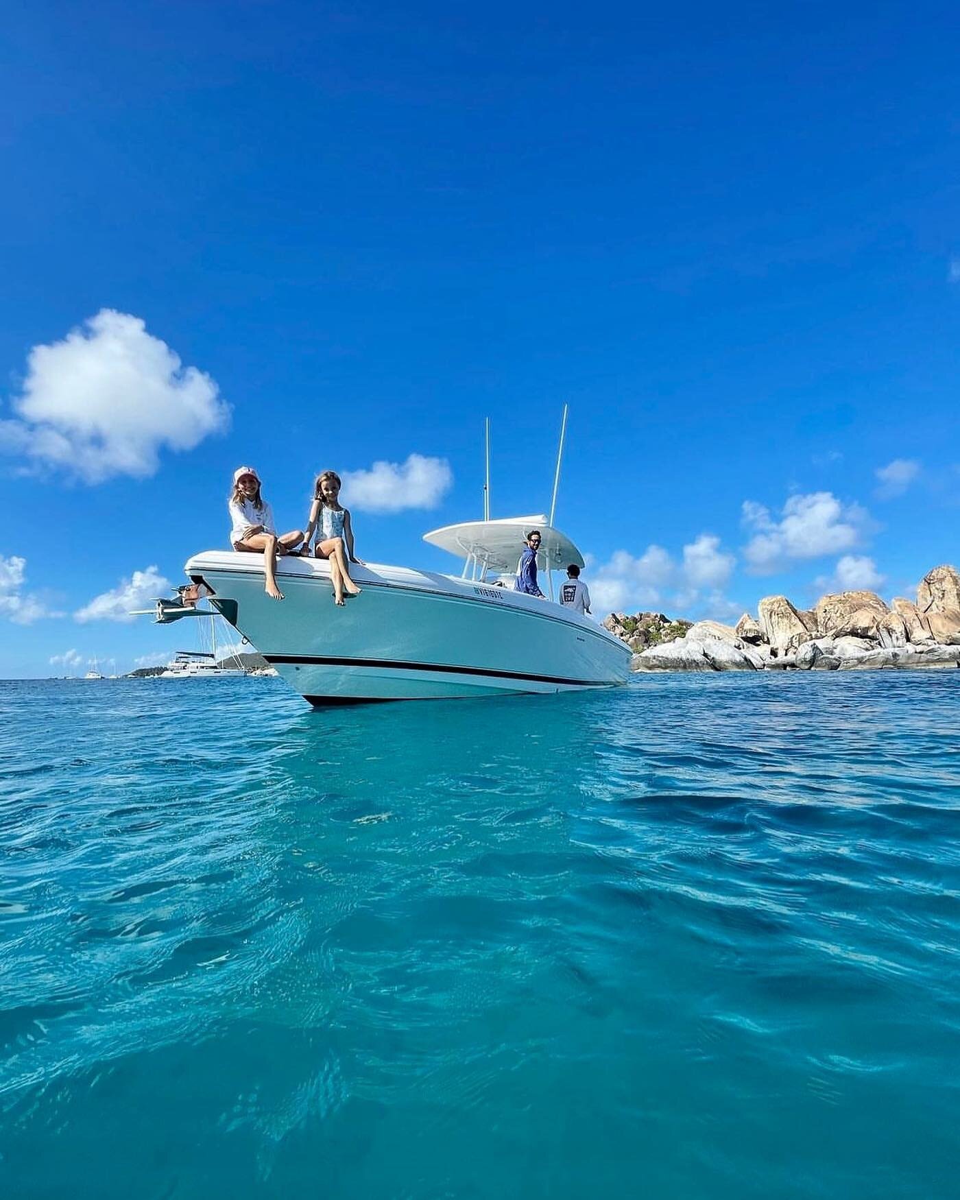 Make sure to get enough time on the water during your #stthomas and #stjohn vacation. @localmoceancharters is offering $200 off their private boat charters with the purchase of our 2024 Curated VI Book. 
.
.
#stthomas #caribbean #usvi #islandlife #sa