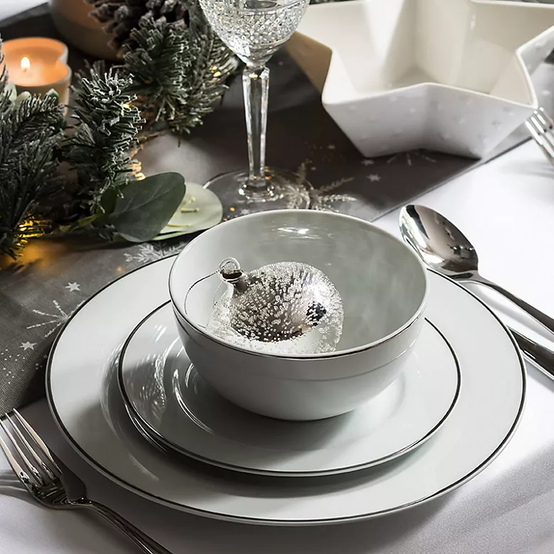 Unwrapping the Magic: Dive into the Wonderland of Christmas Dinner Sets