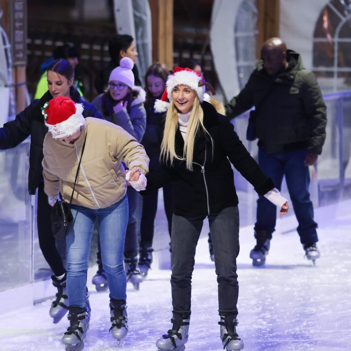 2024 2025 Kent and Kentish Christmas Activities Lights Events and Experiences - Bluewater's Christmas lights, ice rink, and Winterland come together to offer a festive for families, friends, and kids