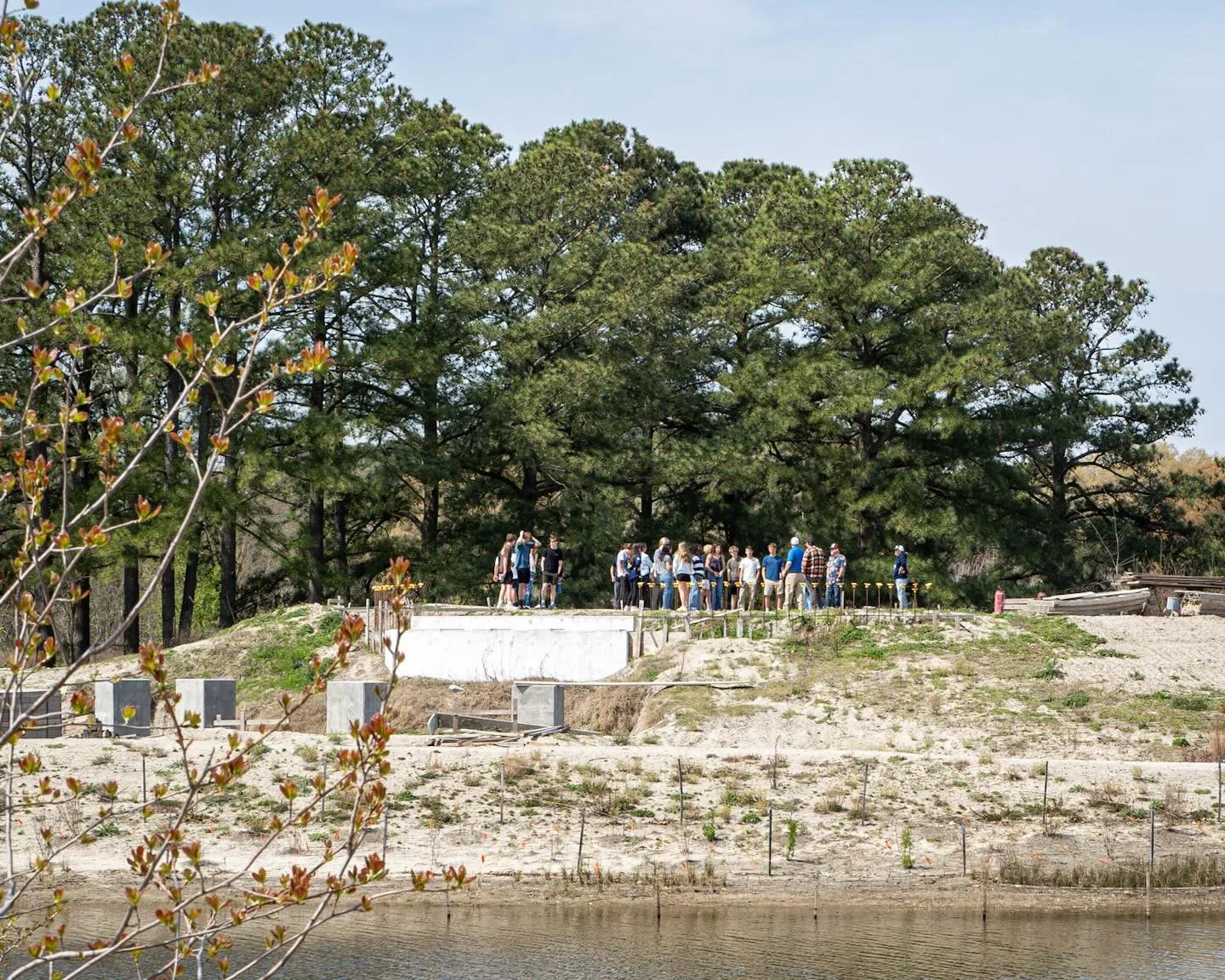 A great morning at the Bow Creek Stormwater project along @wetlandswatchva @cityofvb ! Love seeing these ESP kids getting hooked on this stuff!!!!