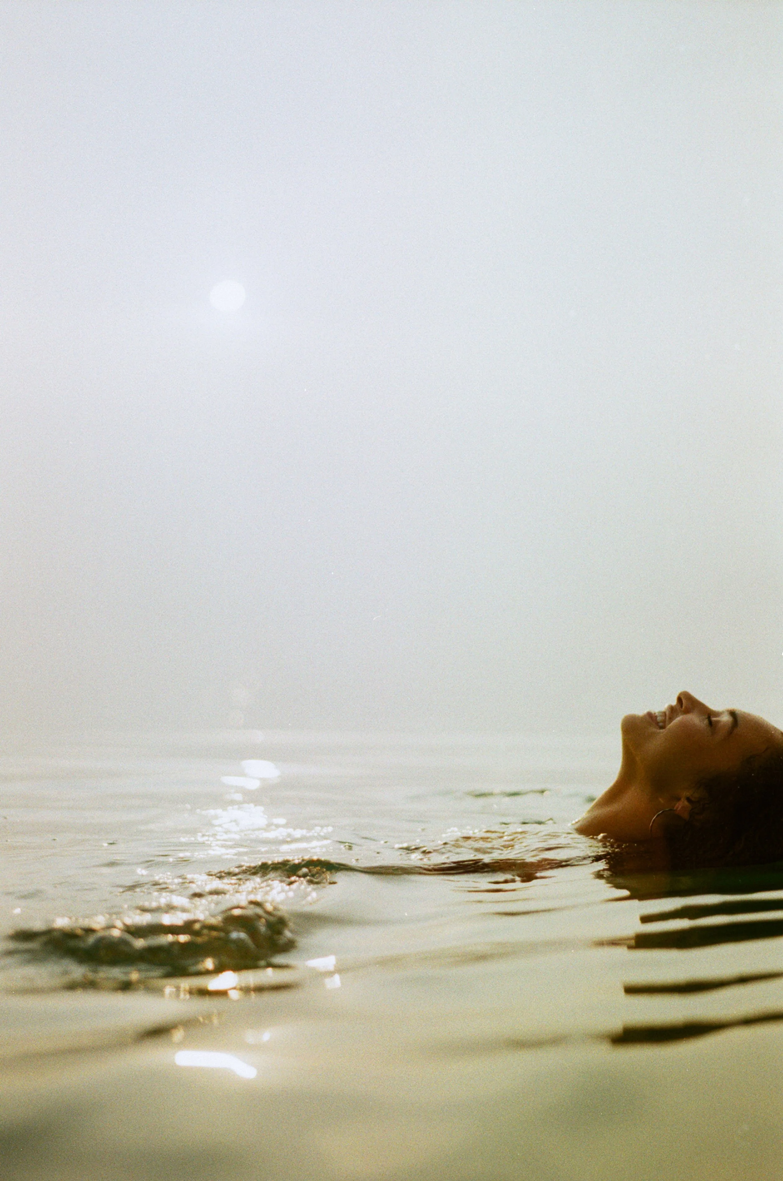 gold 400 film (2023)