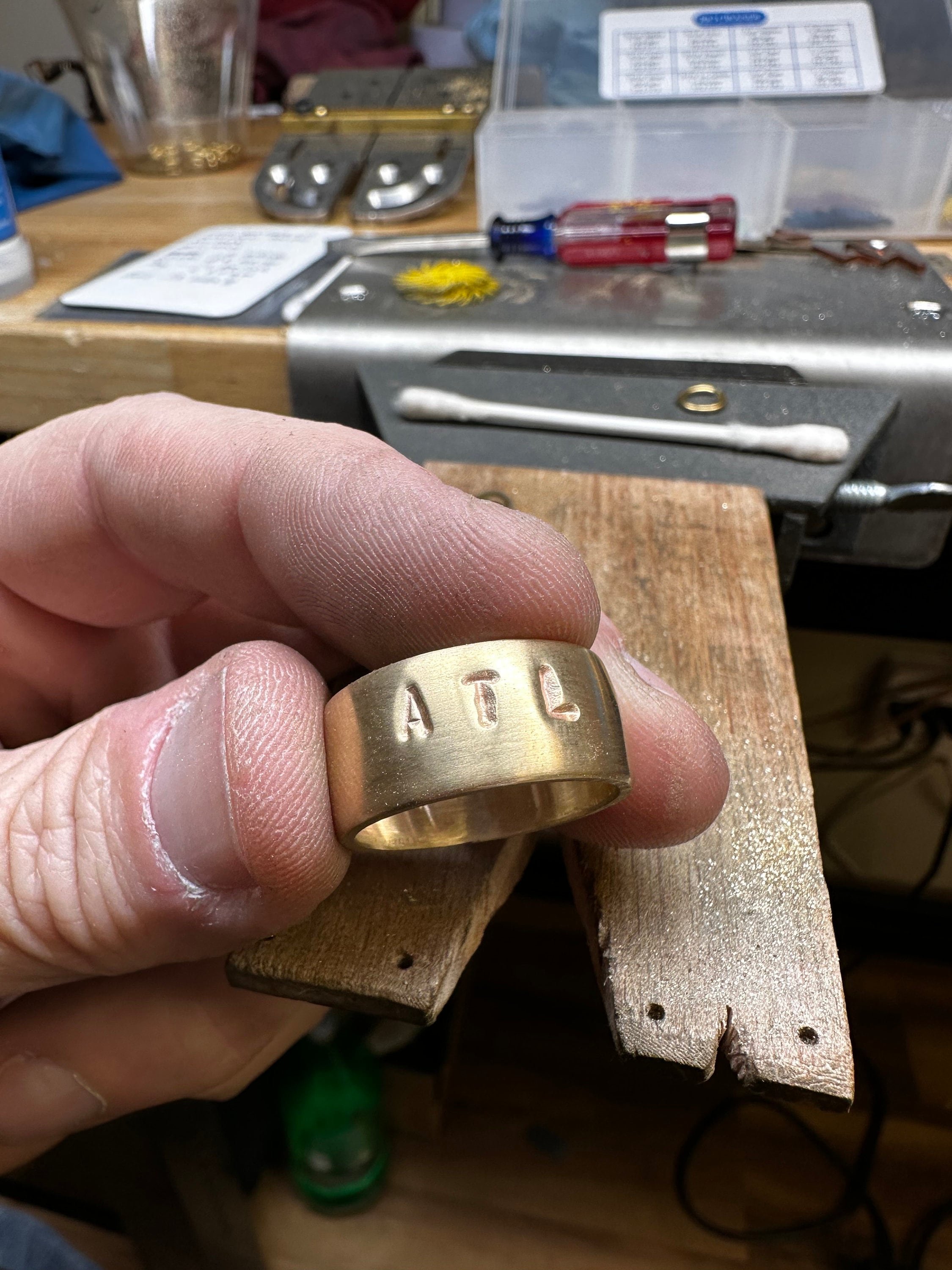 https://i.etsystatic.com/15383900/r/il/866012/4802071551/il_fullxfull.4802071551_24o9.jpg