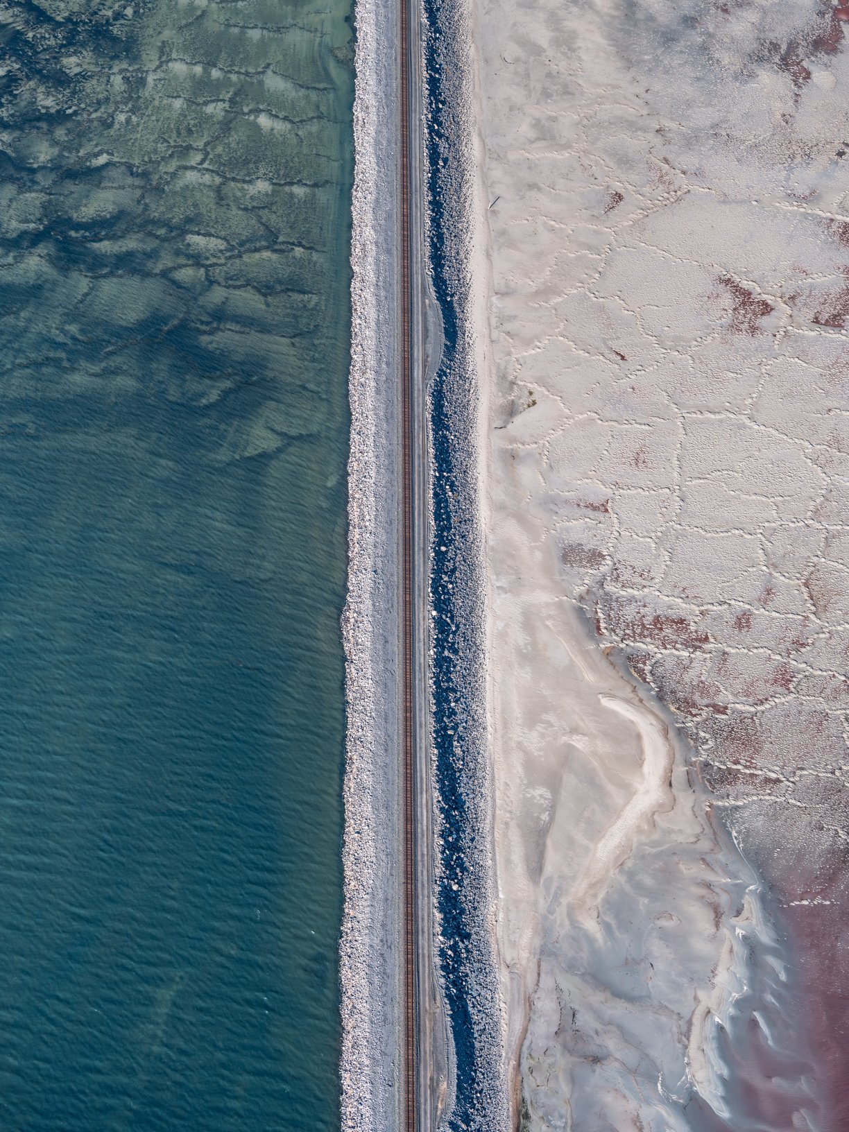 "Pathways IV": photographed from an R22 helicopter above Great Salt Lake. Available on fine art paper with a max size of 150cm across the long edge of the limited edition print.