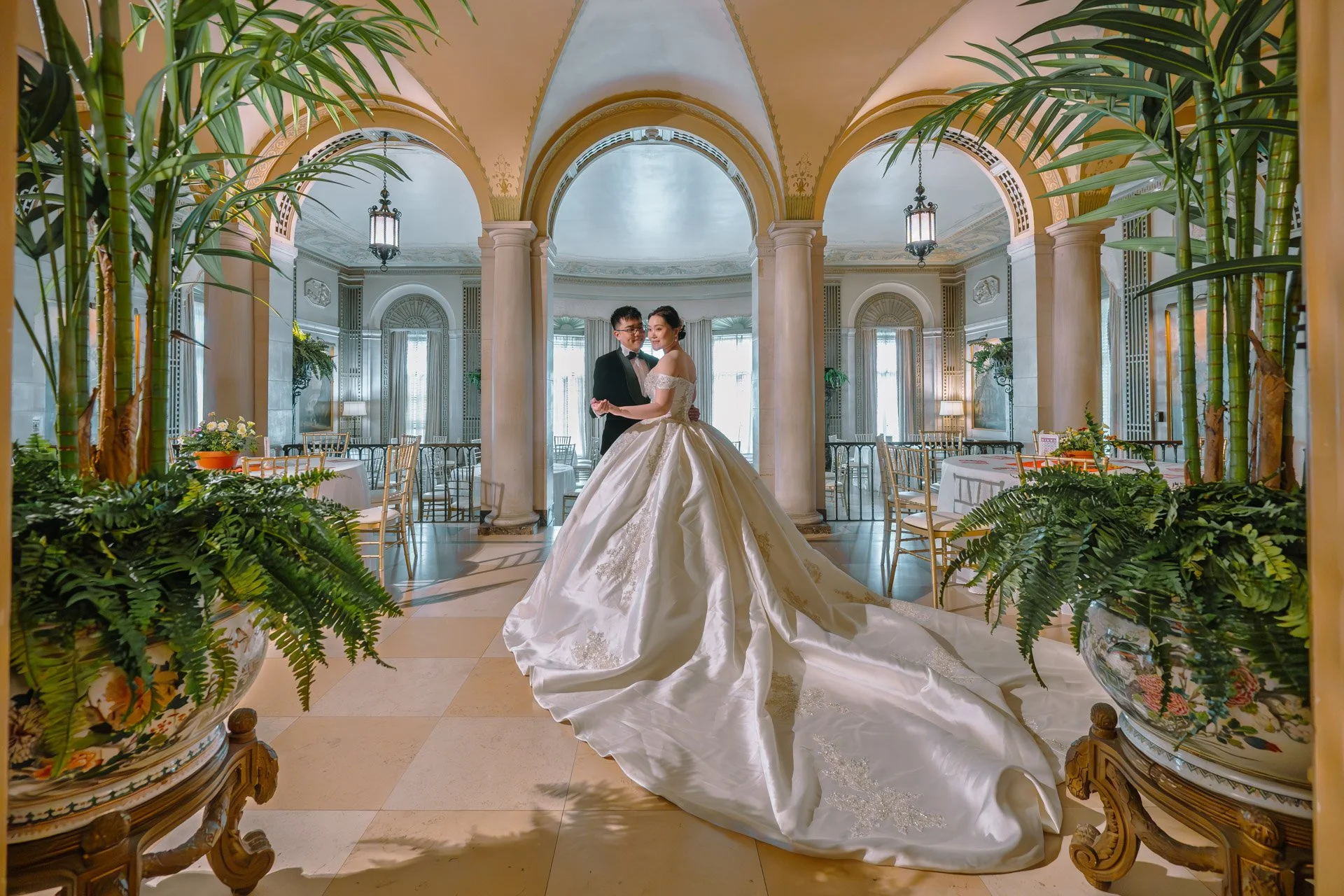 Timeless Elegance: A Parkwood National Historic Site Pre-Wedding Session