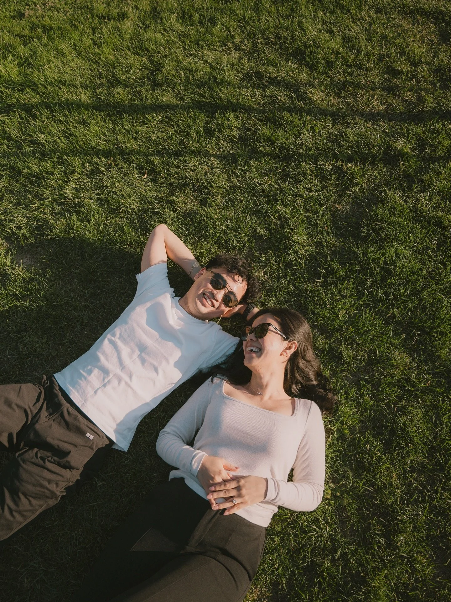 The autumn sun was just right,
their laughter filled the park.
Nothing fancy, just pure joy
and that&rsquo;s what makes it beautiful🍂