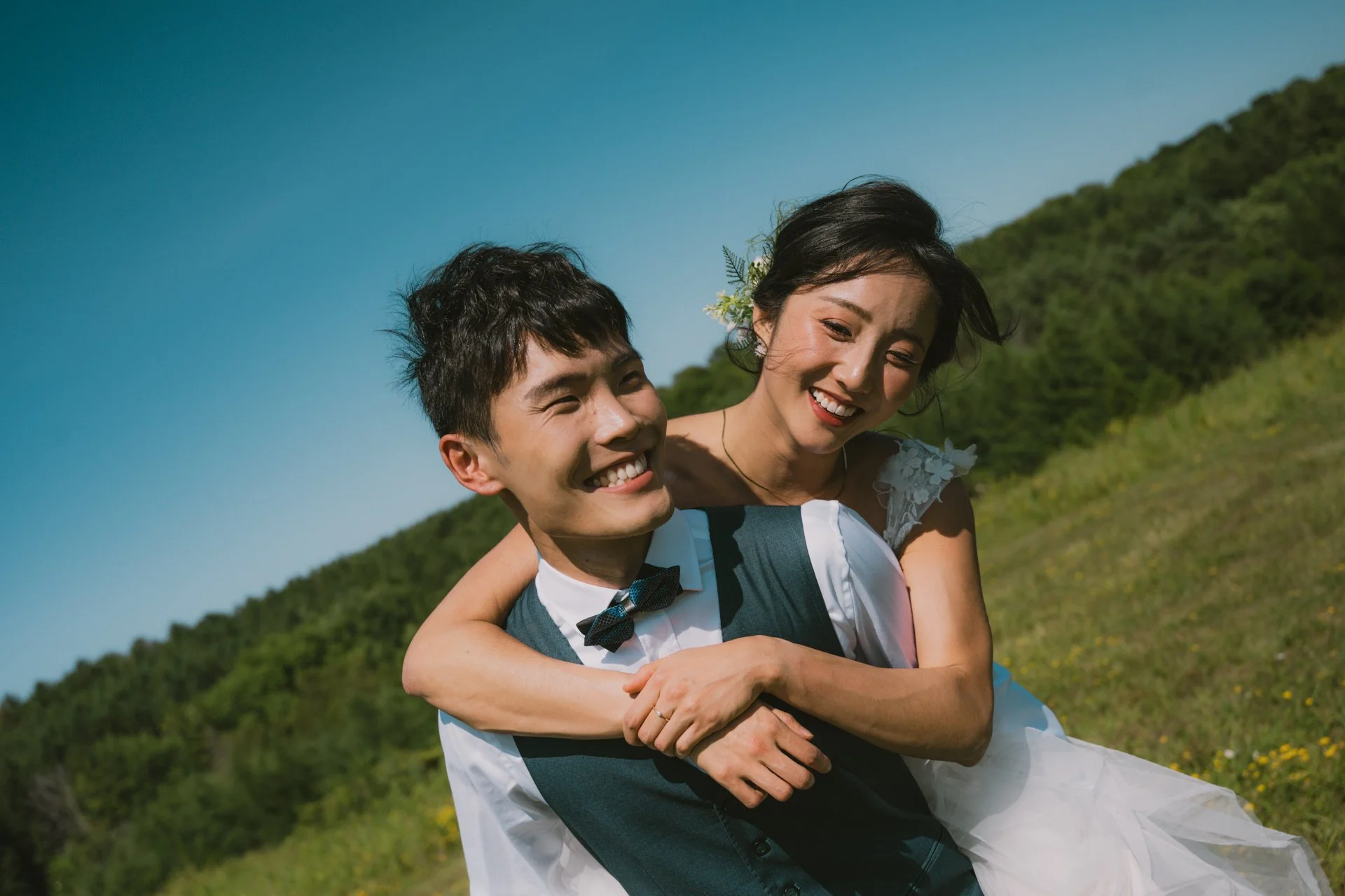Sun-Drenched &amp; Unscripted: A Playful Farm Pre-Wedding Session in Toronto