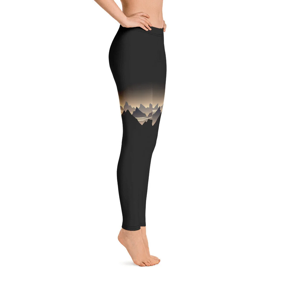 2019-leggings-template-v2-black-final_mockup_Right_Barefoot_White.jpg