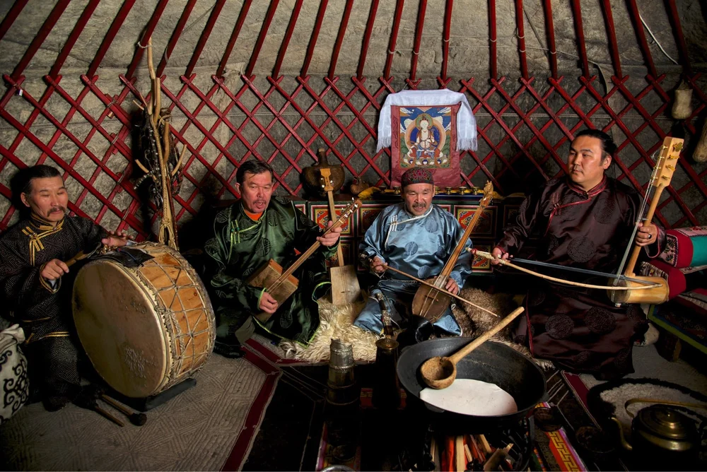 Mongolian throat singing Huun Huur Tu