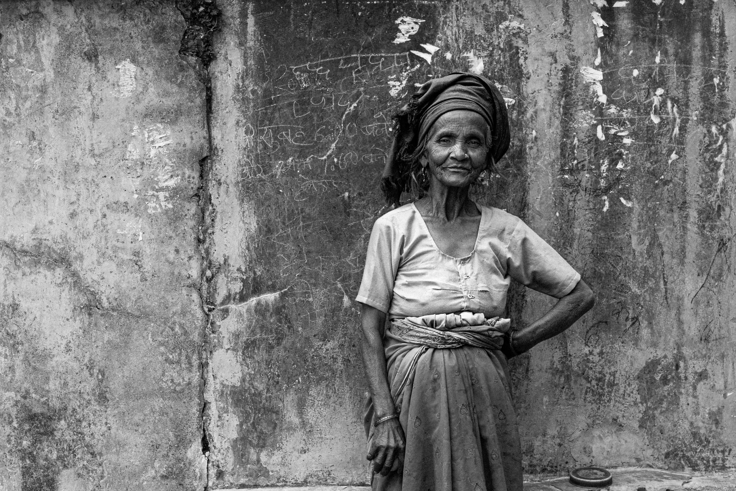 dalit woman buena.jpg