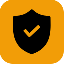 Een veiligheids badge of schild met een vinkje erop