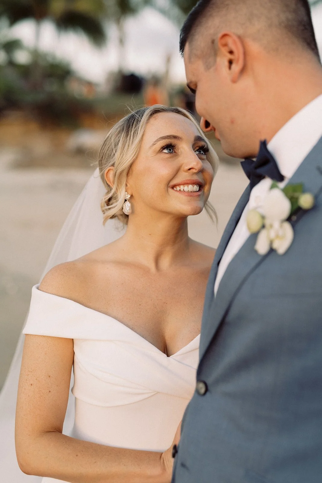 Classic bridal hair costa rica