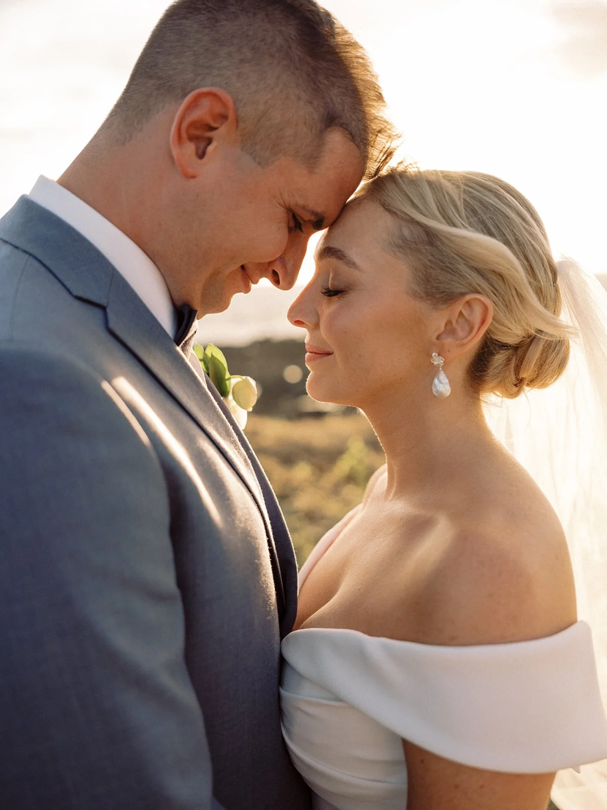 Romantic bridal hair Costa Rica