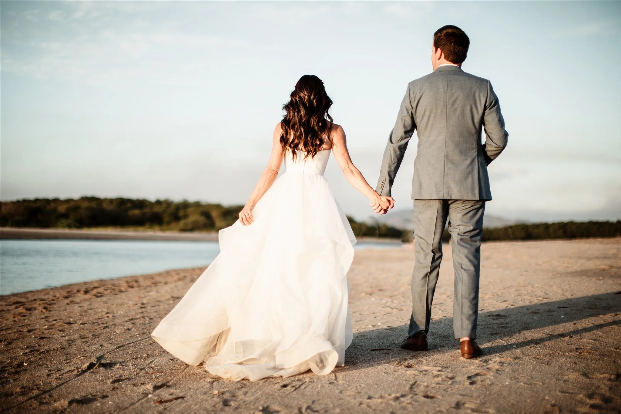 Beachy wedding hair in Costa Rica