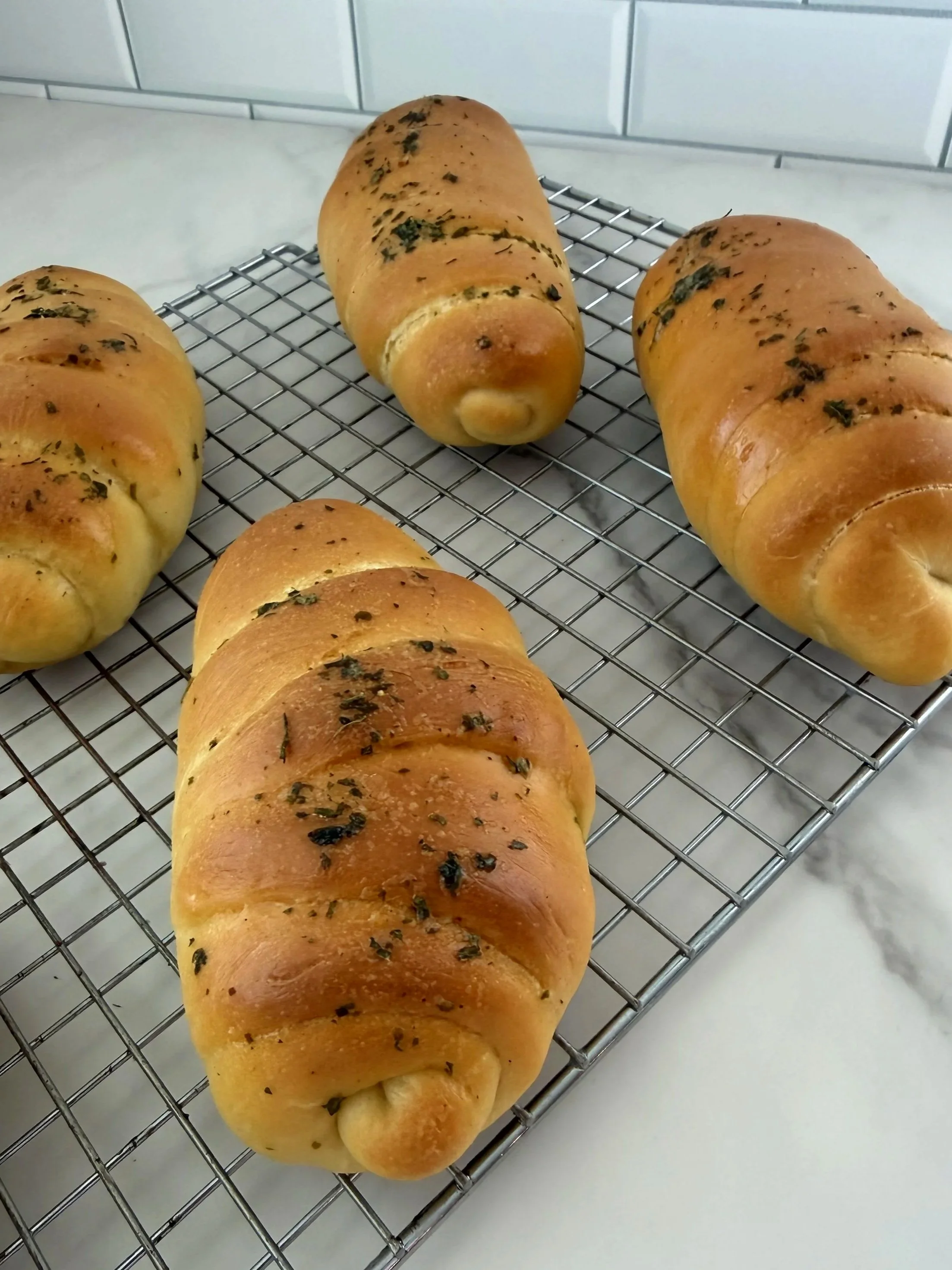 Garlic Butter Pigs-in-a-Blanket SHIO PAN