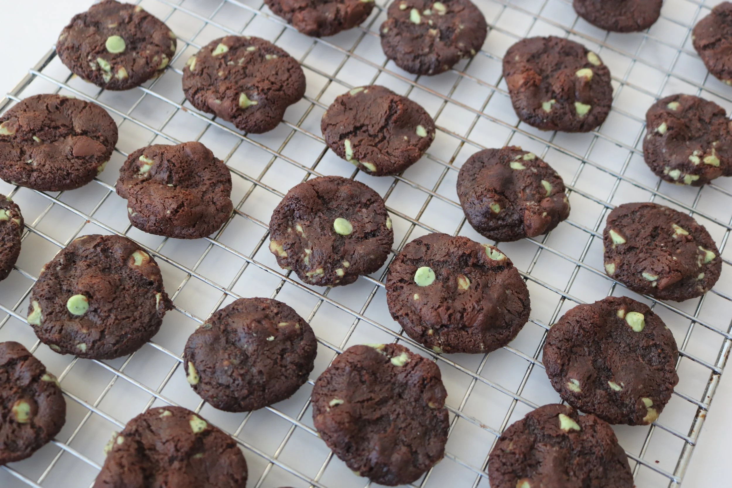 Mini Mint Chocolate Chip Cookies