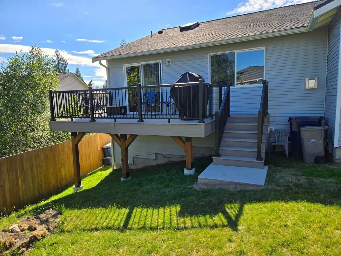 Rebuilt deck and front porch stairs in Lake Stevens, WA