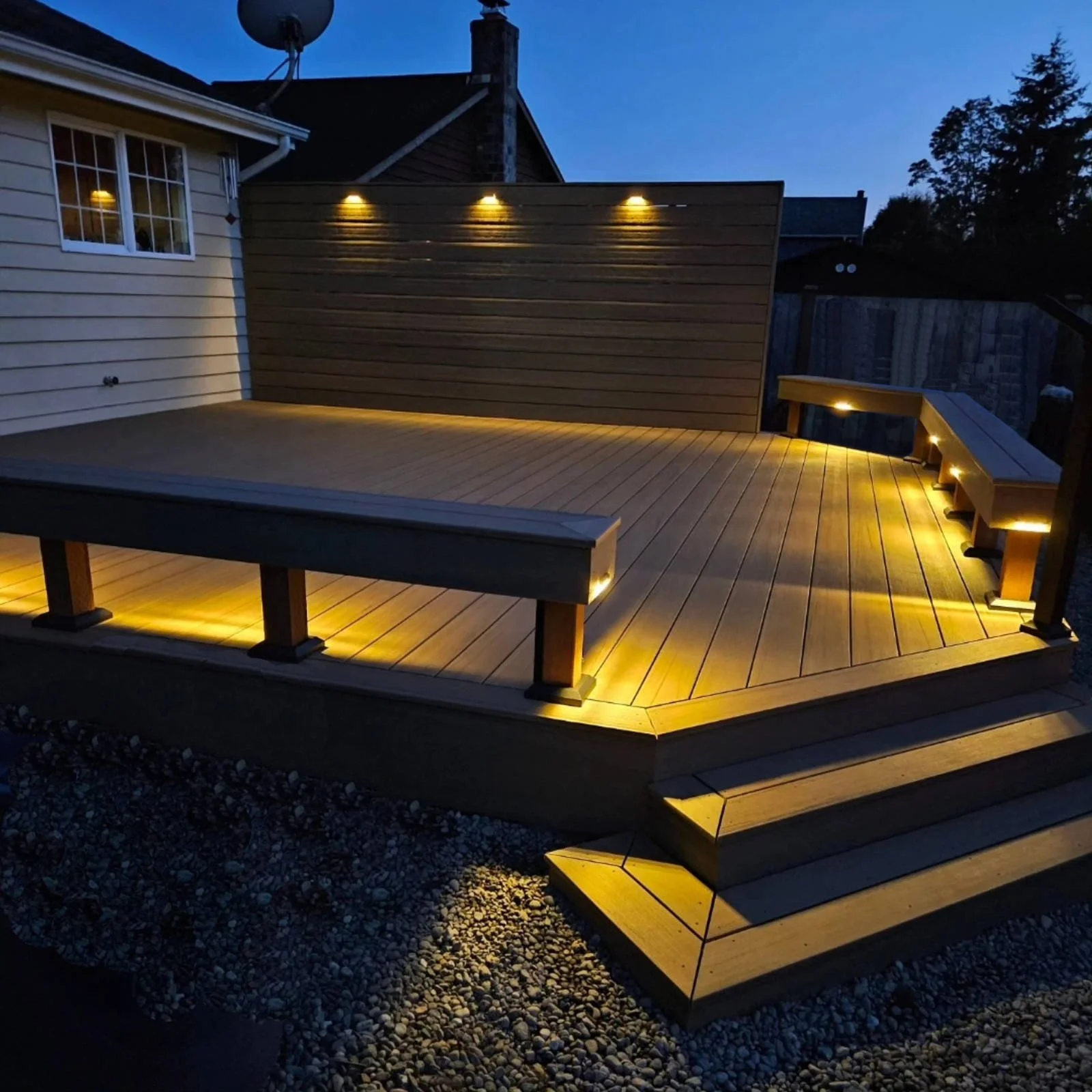 Hoagland Deck at Night_resized.jpg