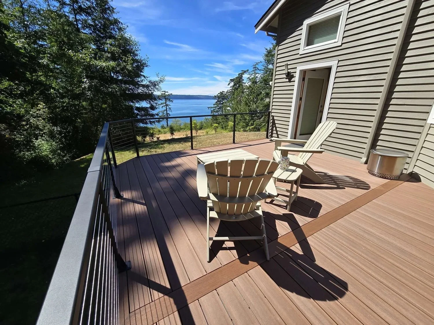 Remodeled PVC deck on Camano Island, WA