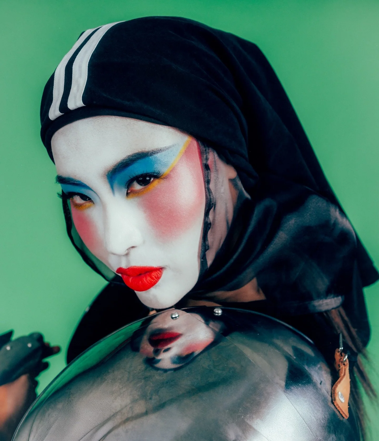 PLOT ARMOR ⚔️ 

Photographer: @erictheduong
Model: @marylyn.phan
Stylist: @jbaez.world
MUA: @michelleadamsbeauty
Assist: @imissrod