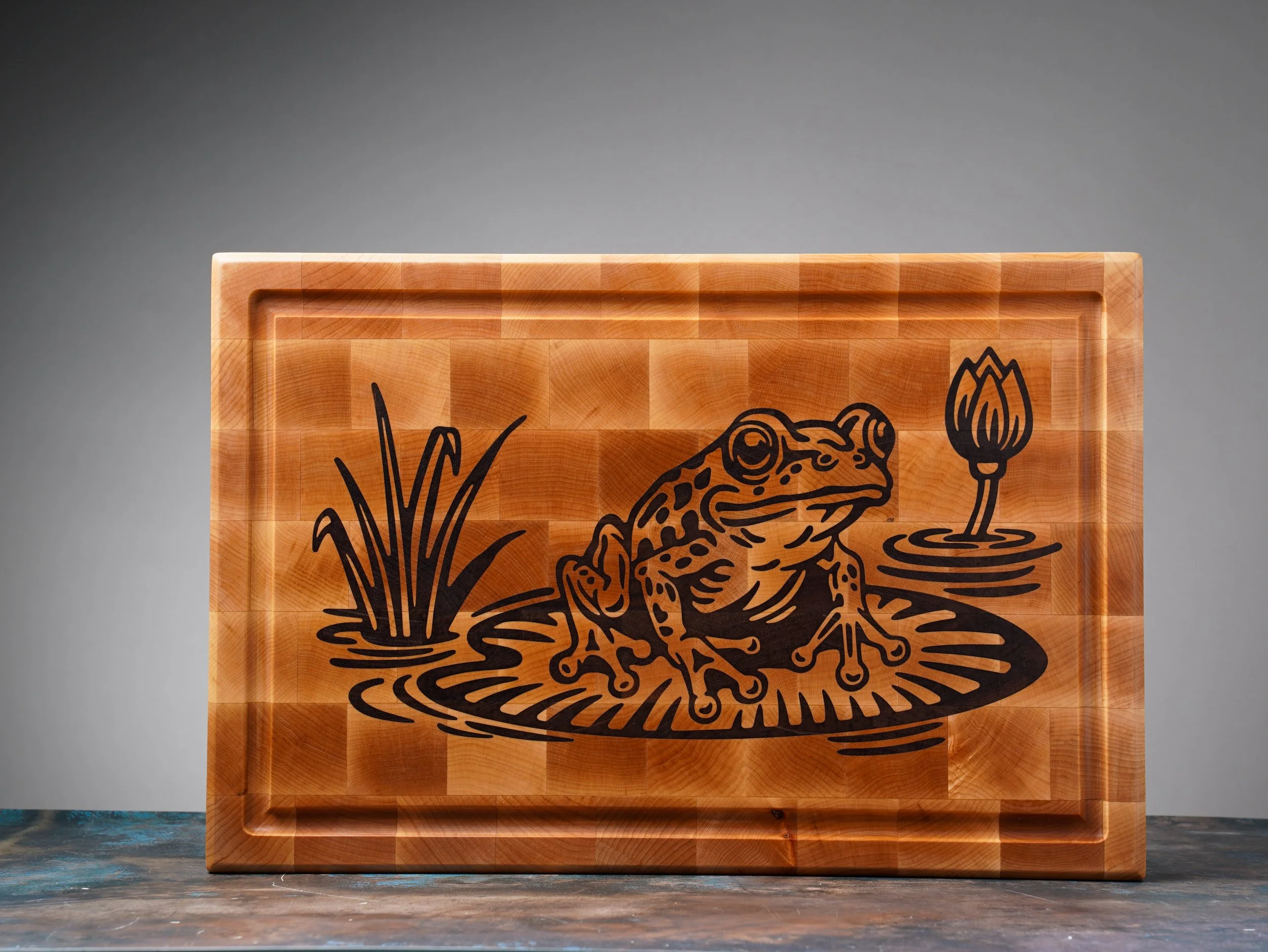 Maple End Grain Cutting Board with Walnut Inlay