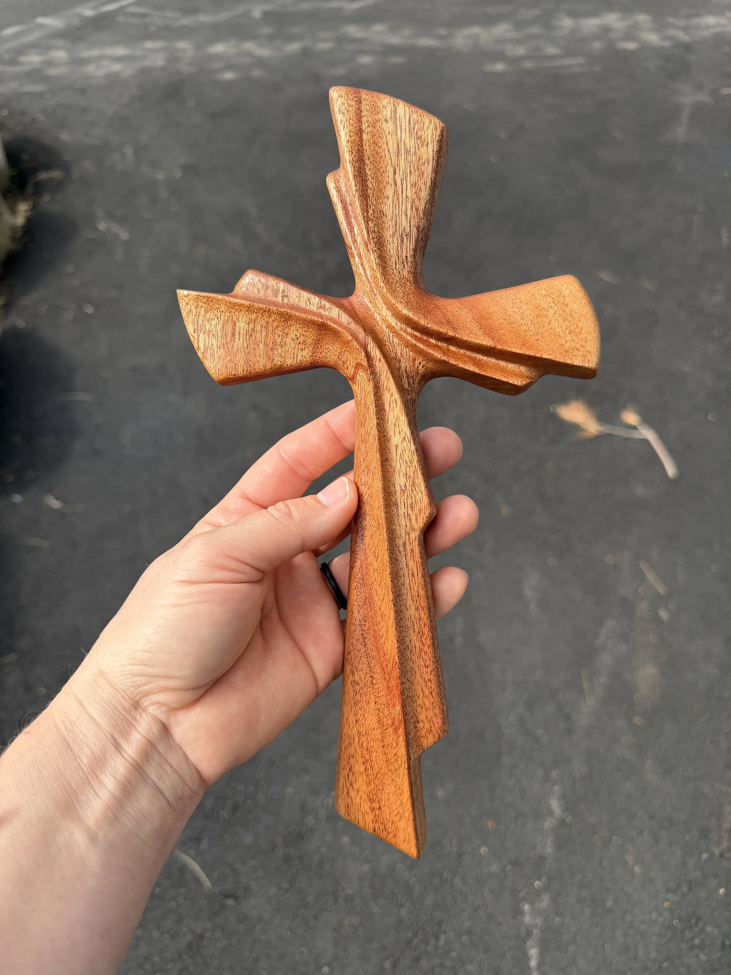 Elegant Mahogany Cross 11x6 Inches