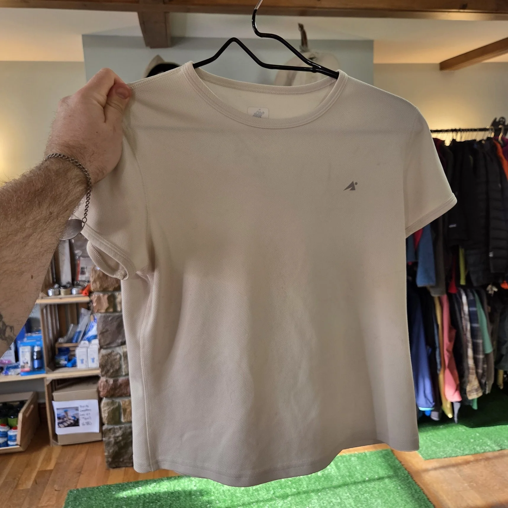 EMS Techwick T-Shirt, Women's Medium (Consignment)