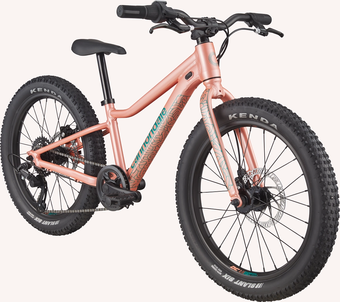 C22_C51152U_Kids_Trail_Plus_SAL_3Q.png