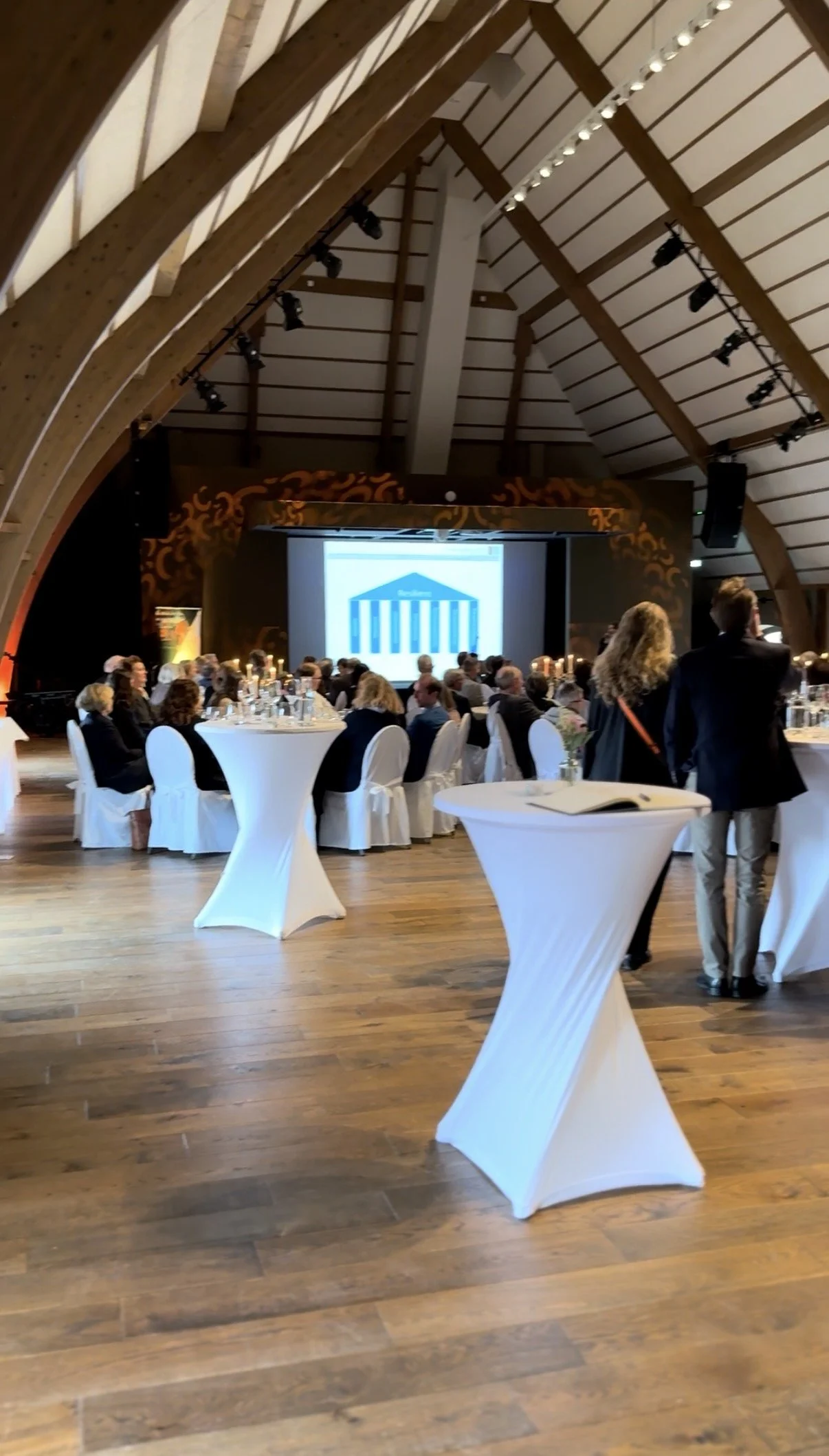 Hintergrundmusik bei einer Tagung