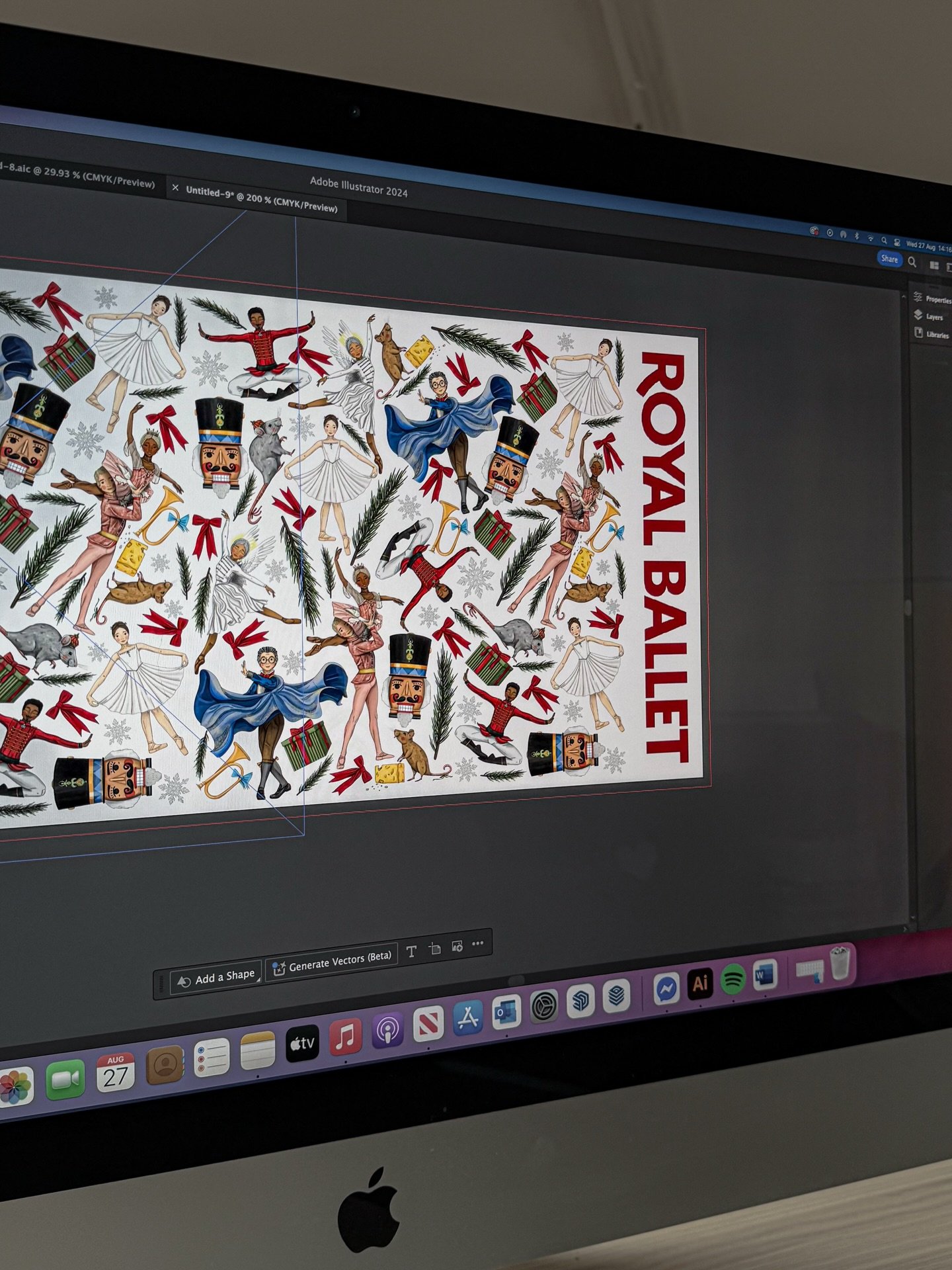 Off to watch The Nutcracker at the Royal Ballet this evening-very excited! ✨

I&rsquo;ve been connected to this beautiful production since the summer (you can even spot me working on it back on 27th August!), and to now see my illustrations in the sh