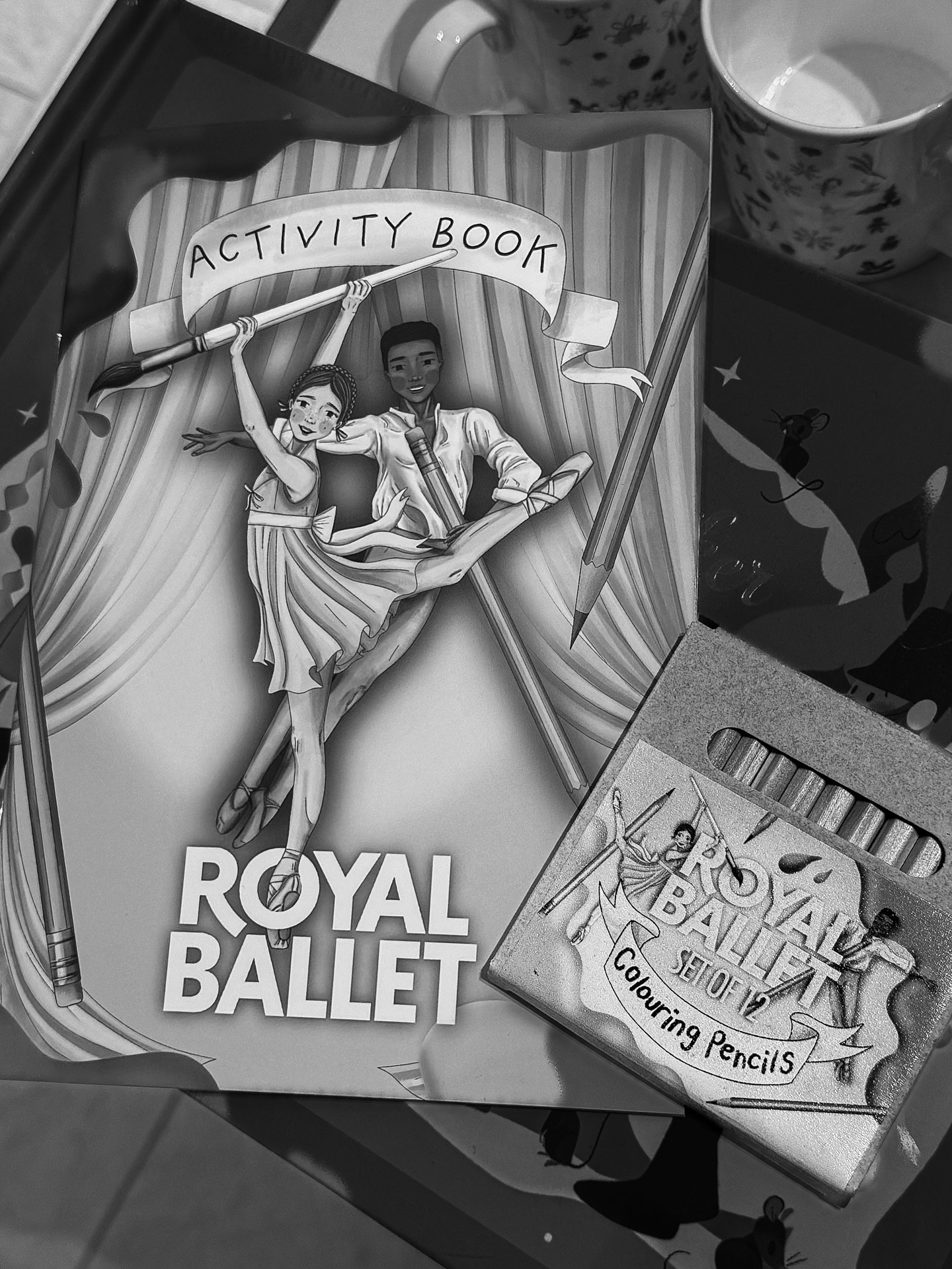 Thank you so much for all the thoughtful messages about the Royal Ballet Activity Book - I feel so grateful for every kind word! 
Creating this has been such a special experience, and hearing your reactions has honestly made my week. 💛

I&rsquo;m al