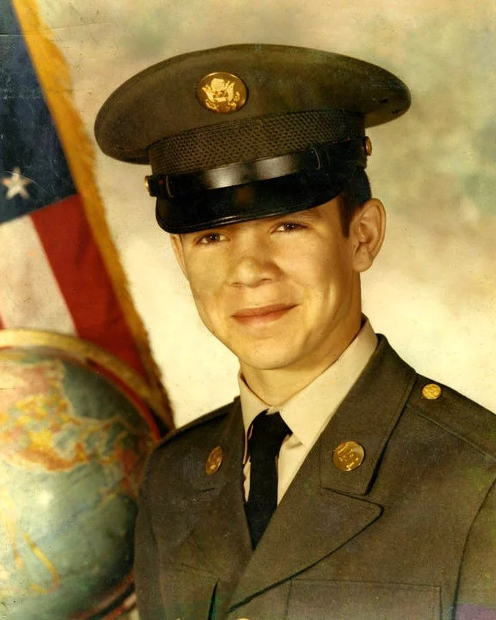 Veterans, thank you for your service! #whatsgoingon #music #artheals  #spiritualathlete #sleepingbeautyjustwokeupamusicalmemoir #sleepingbeatyjustwokeup
