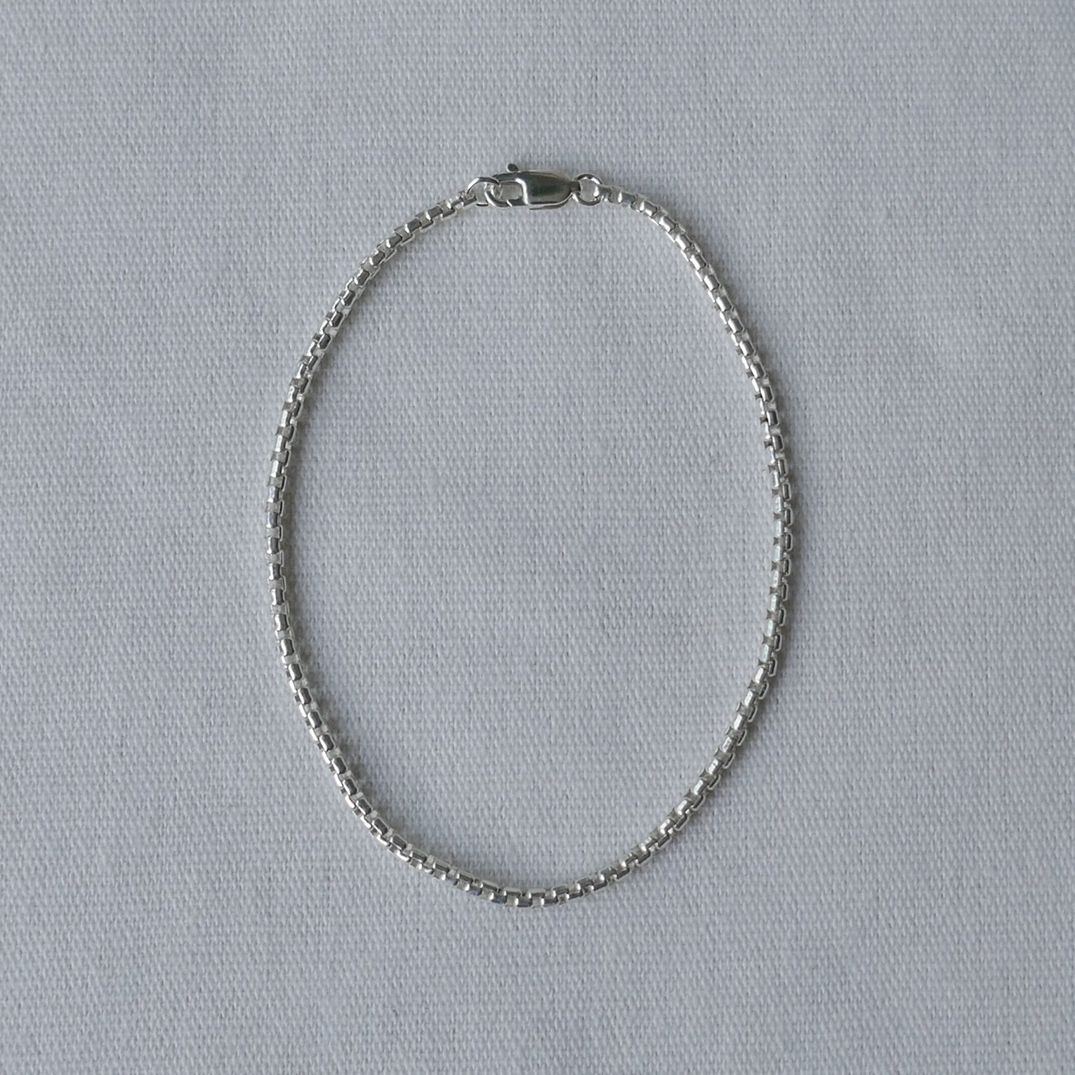 Small Square Chain Bracelet.jpg
