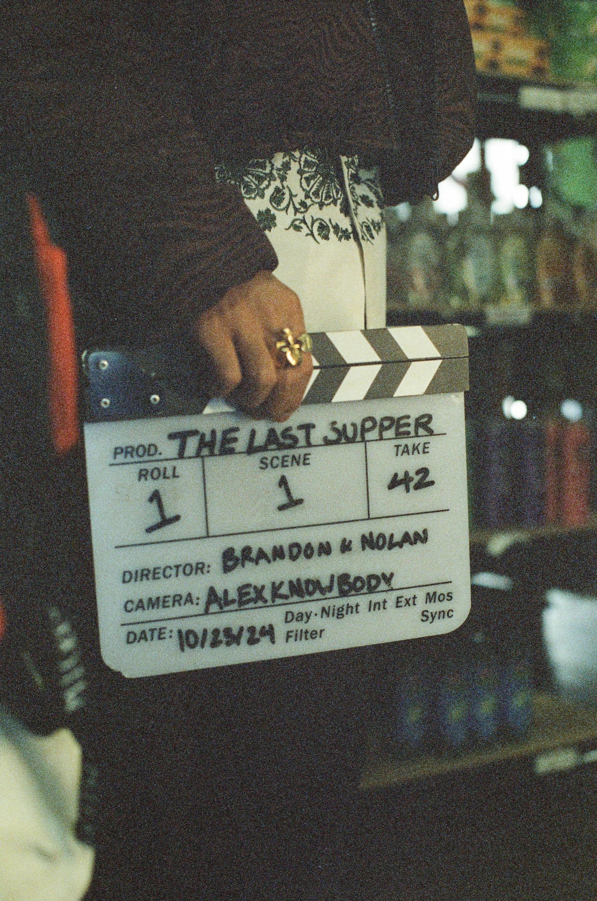 TheLastSupper_FullFimSet-34.jpg