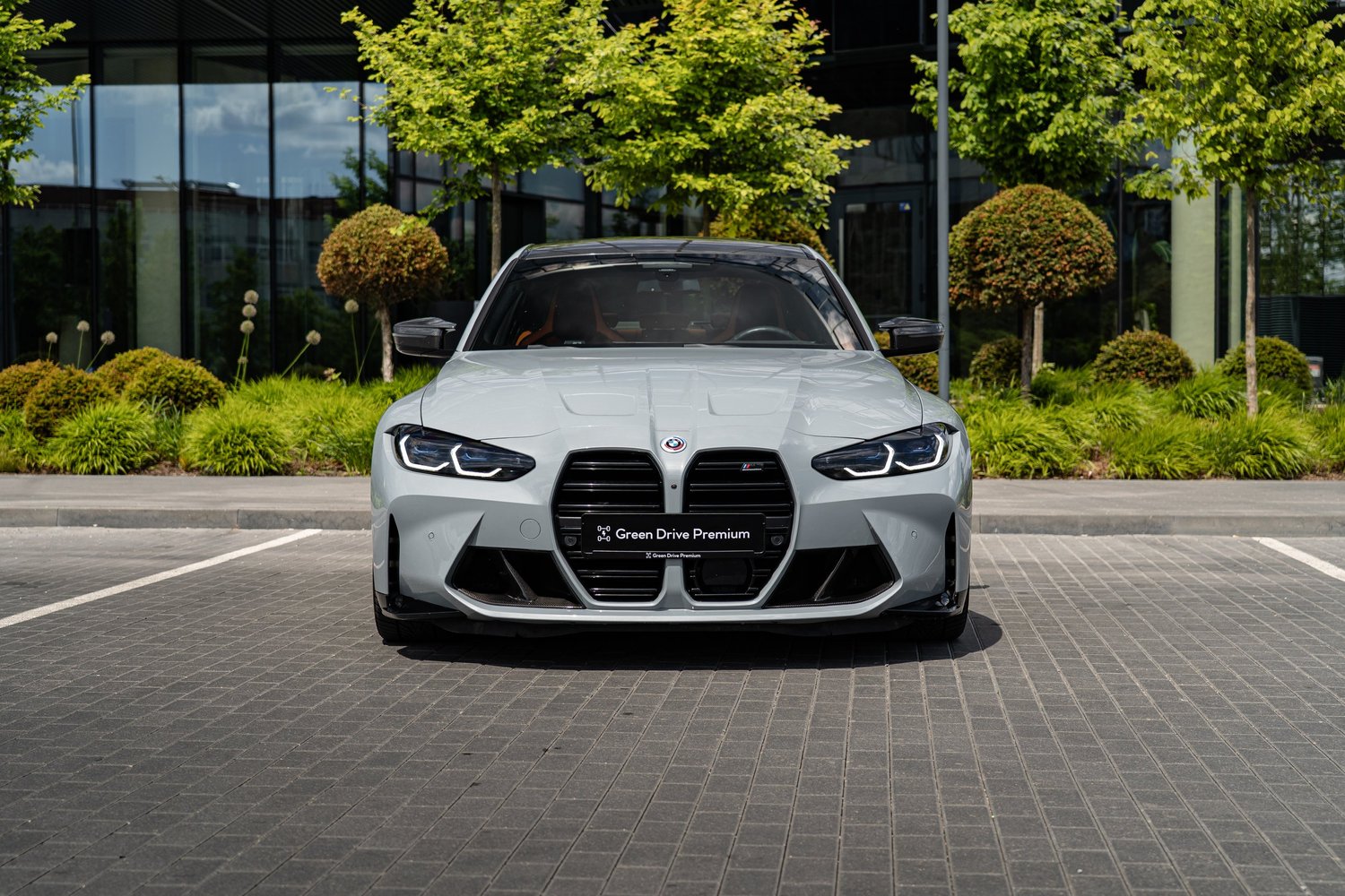 Automobilio priekio detalė