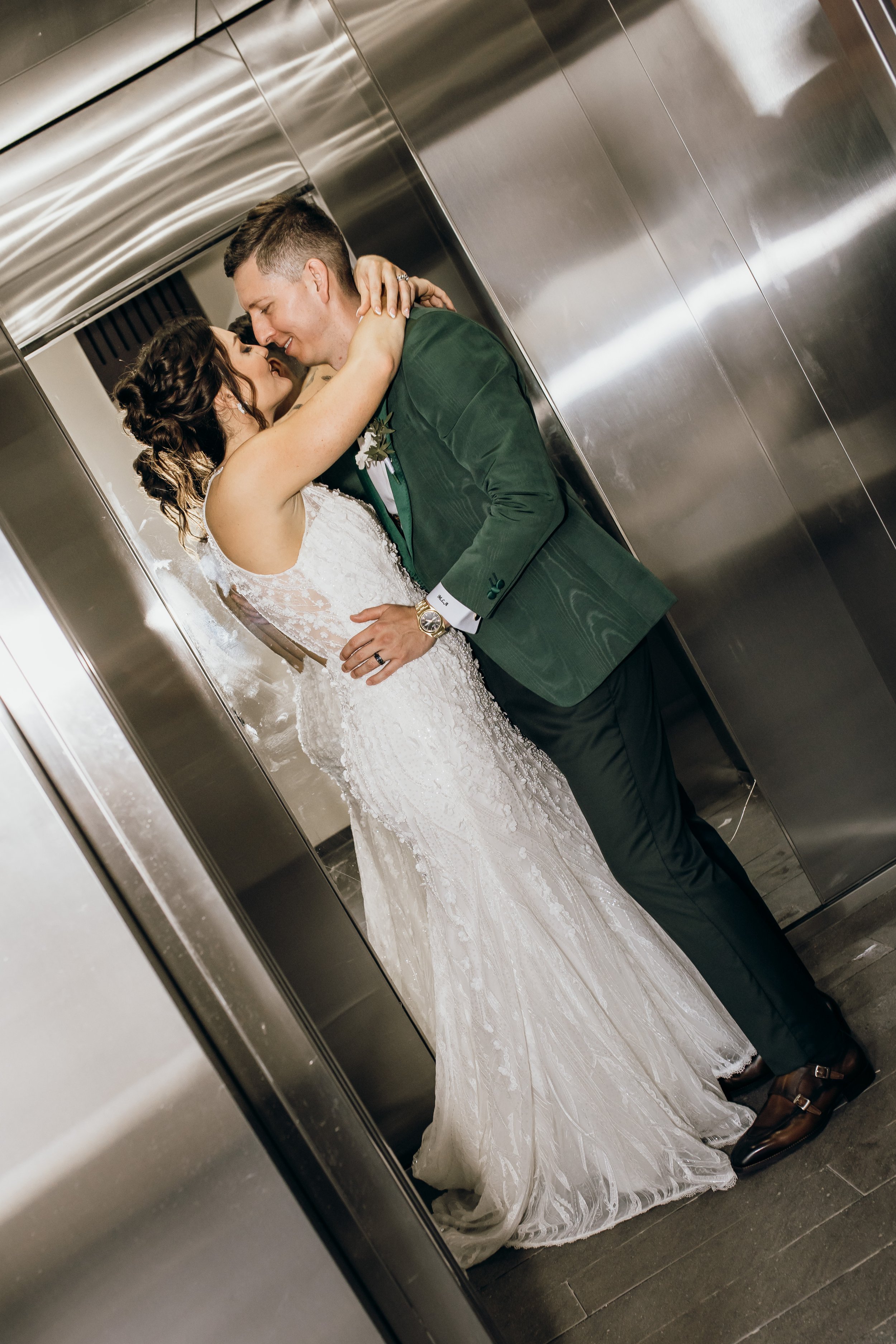 HOLLY & MIKE-9906.jpg