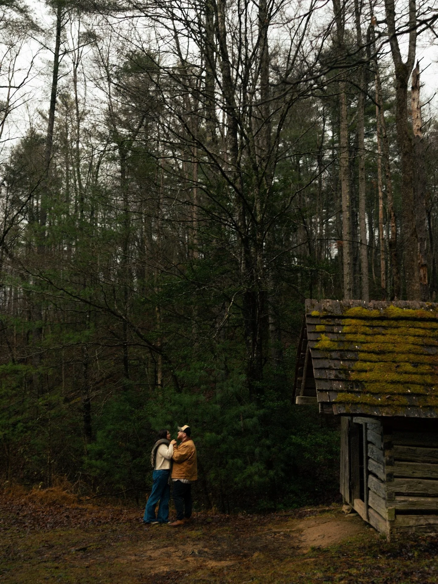 i think about rachel and nick approximately twice a day @rachelannax 

#tennesseephotographer #gsmnpphotographer #tnphotographer #tennesseecouplesphotographer #couplesphotographer