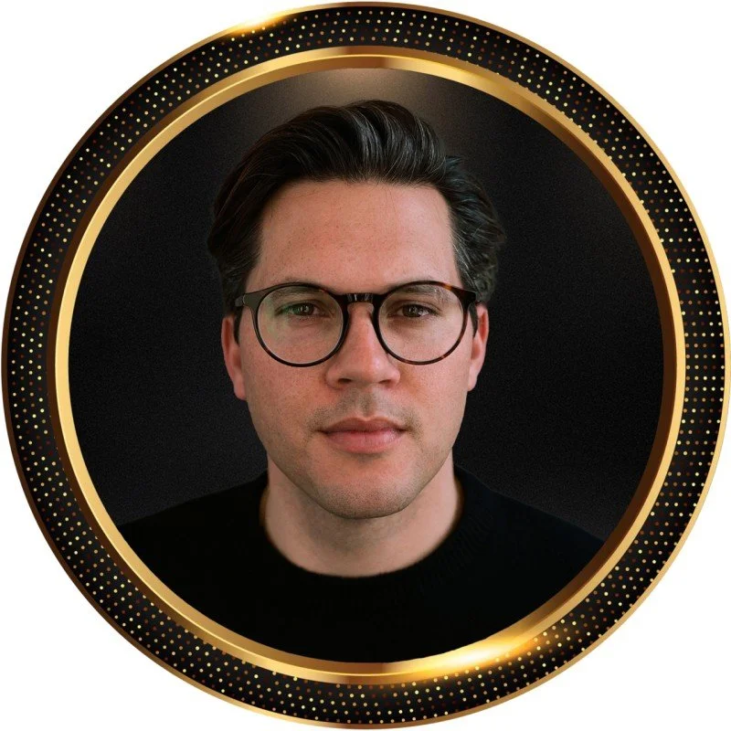 ABOUT — ALEX SALVI