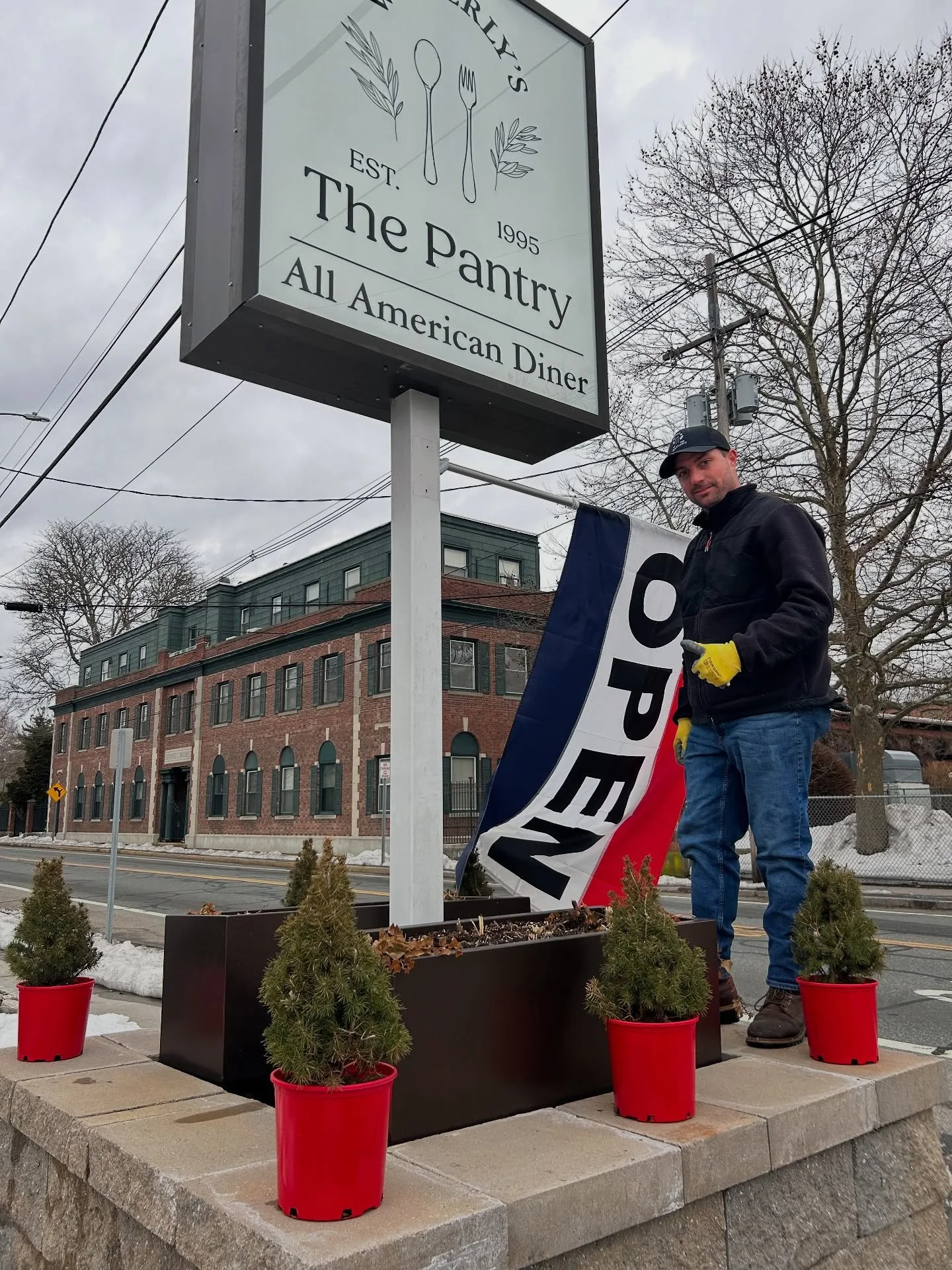 Storm prep mode 🌨️ but we&rsquo;ve got the cooking covered.

Justin&rsquo;s got the OPEN sign up and we&rsquo;re serving hot meals all day &mdash; we&rsquo;re open today until 8 PM!

If you&rsquo;re out running errands, grabbing groceries, and getti