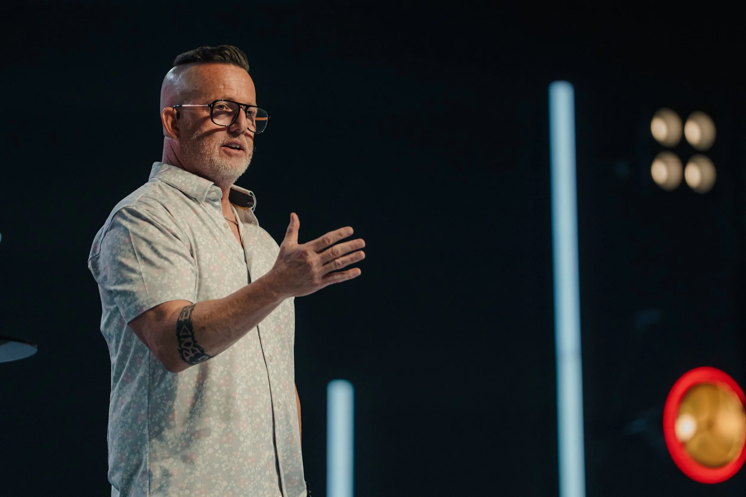 Praise In The Brokenness Of Sin