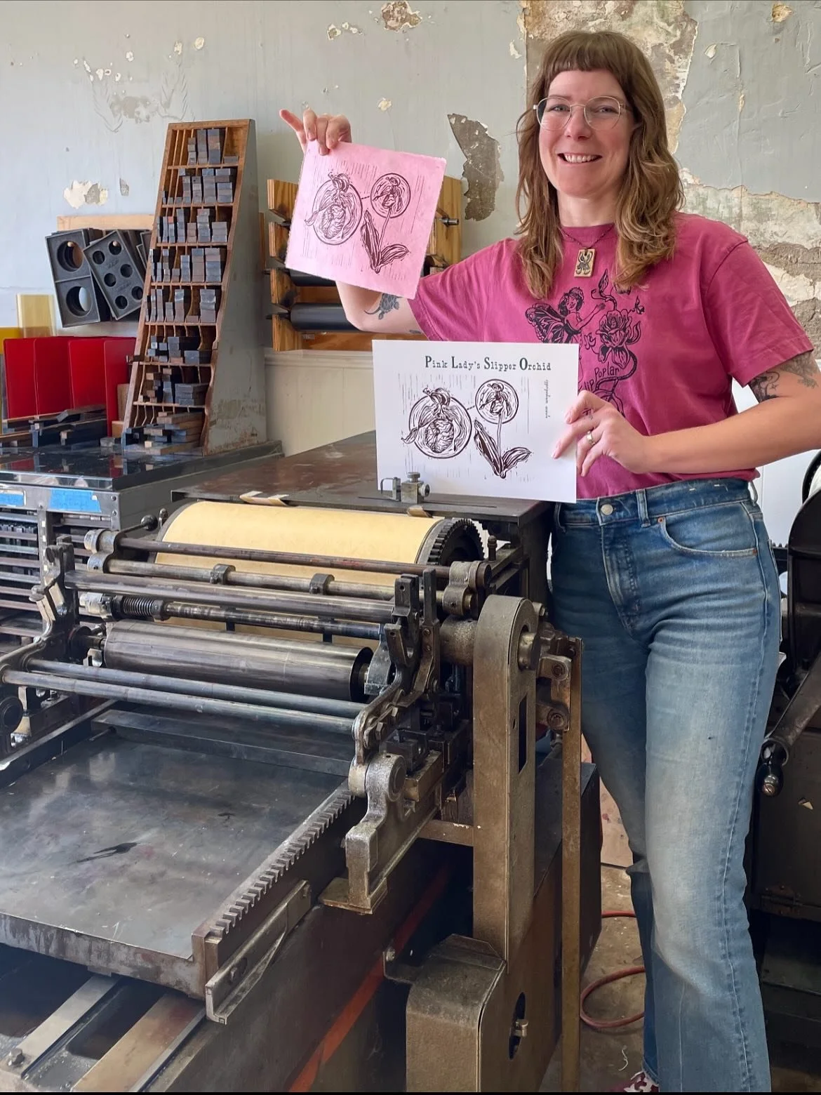 Hot off the presses! (I bet I&rsquo;m the first printmaker to ever make that joke) I have two versions of my Pink Lady&rsquo;s Slipper print. One version is 9x12 inches and also features letter pressed text that spell the common and scientific names.