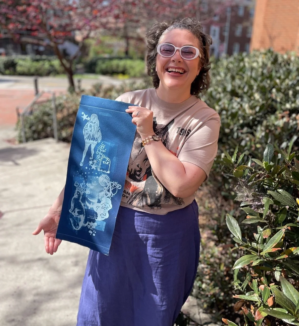 Have you ever wanted to harness the power of the sun 🌞 to make art 🖼️❔Or maybe you want to learn a new medium for mixed media art projects? 🔨 🖍️ 🖌️🫟⁉️ Maybe you&rsquo;re not sure about your relationship to making art but would love a fun creati