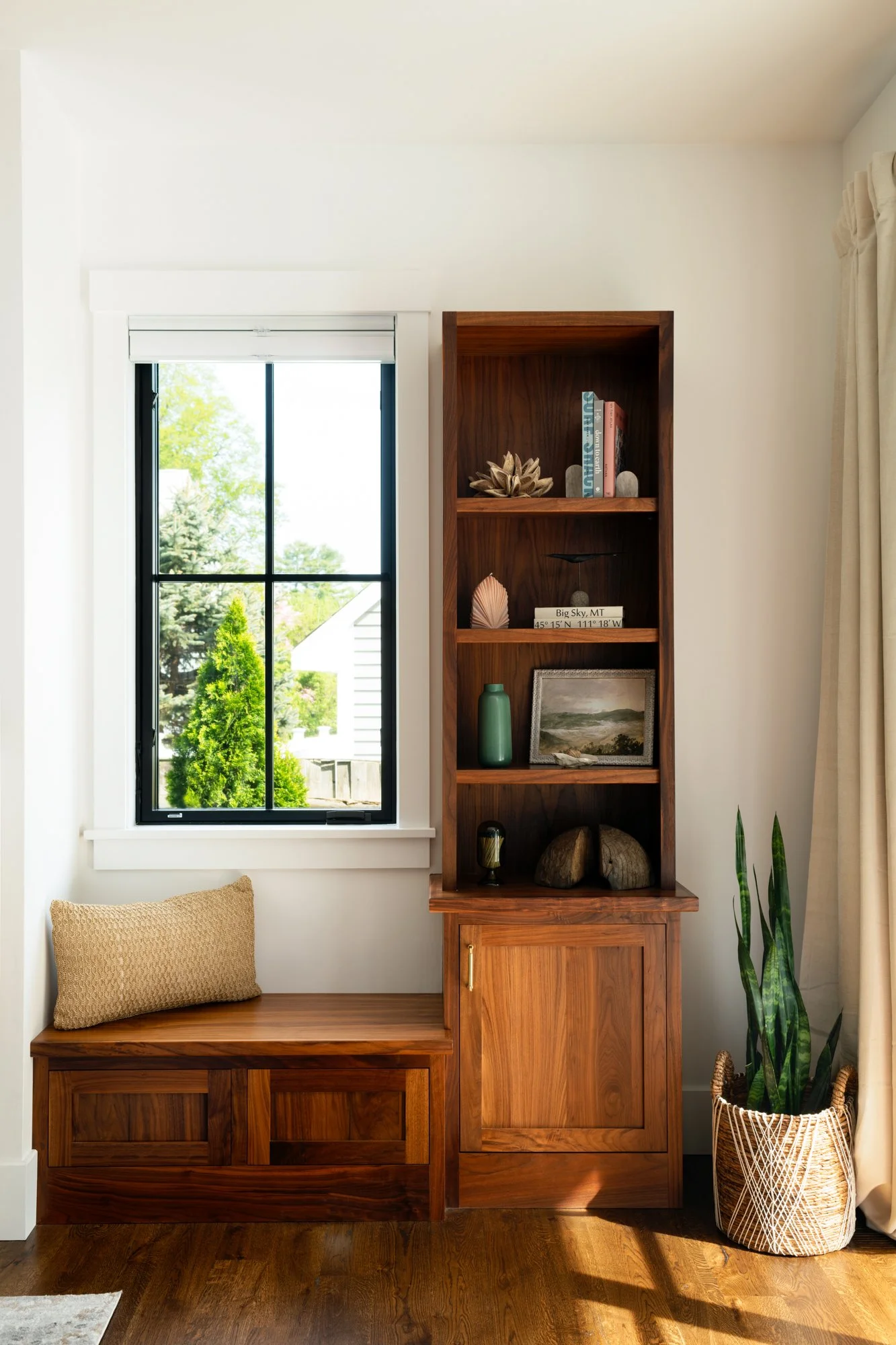 built-in-shelves-livingroom-massachusetts.jpg